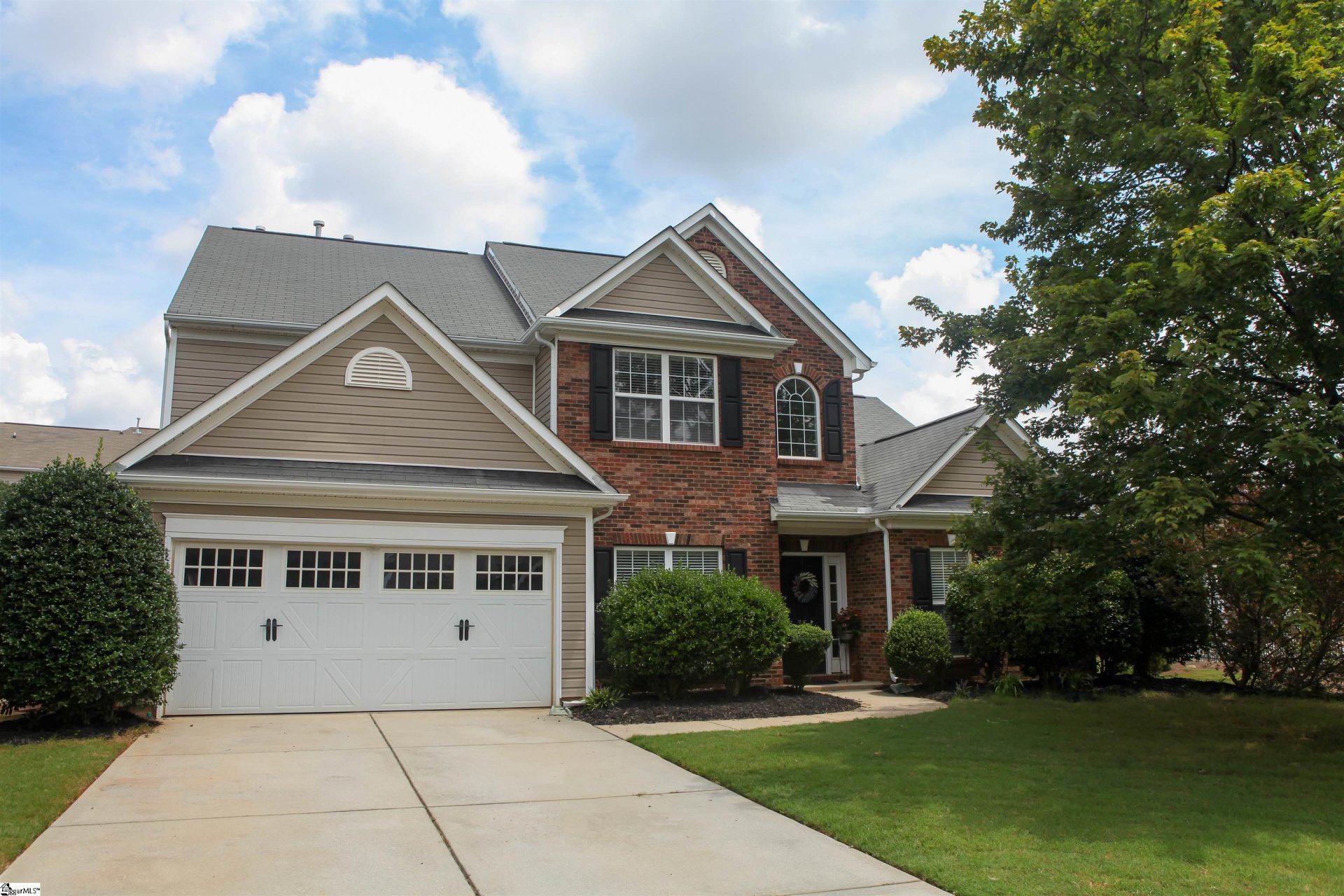 Property image 1 at 35 Buckhannon Drive, Greenville, SC 29607