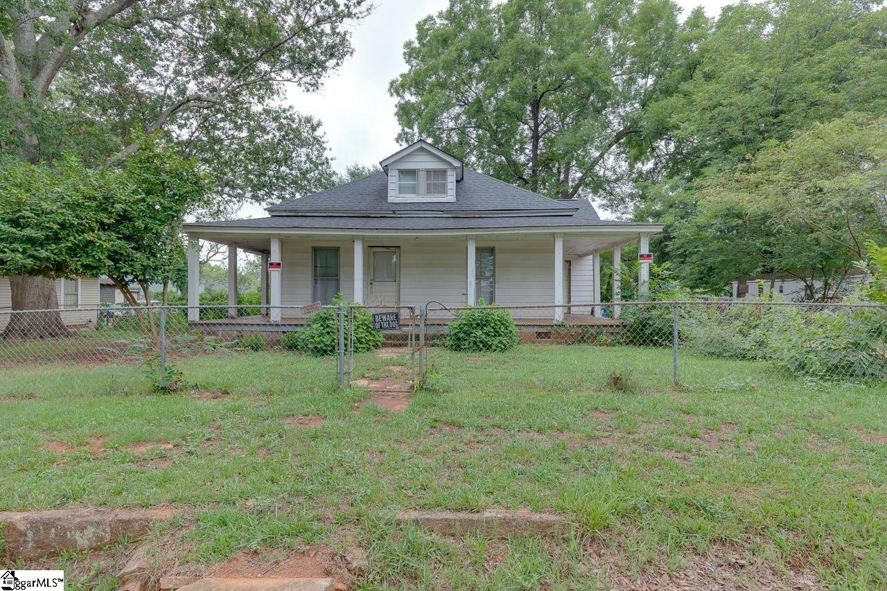 Property image 1 at 411 Edgemont Avenue, Greenville, SC 29617