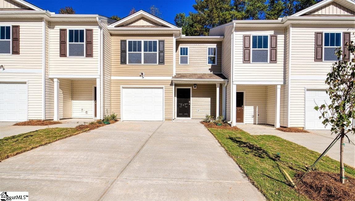 Property image 1 at 407 Oakmont Valley Trail, Seneca, SC 29678