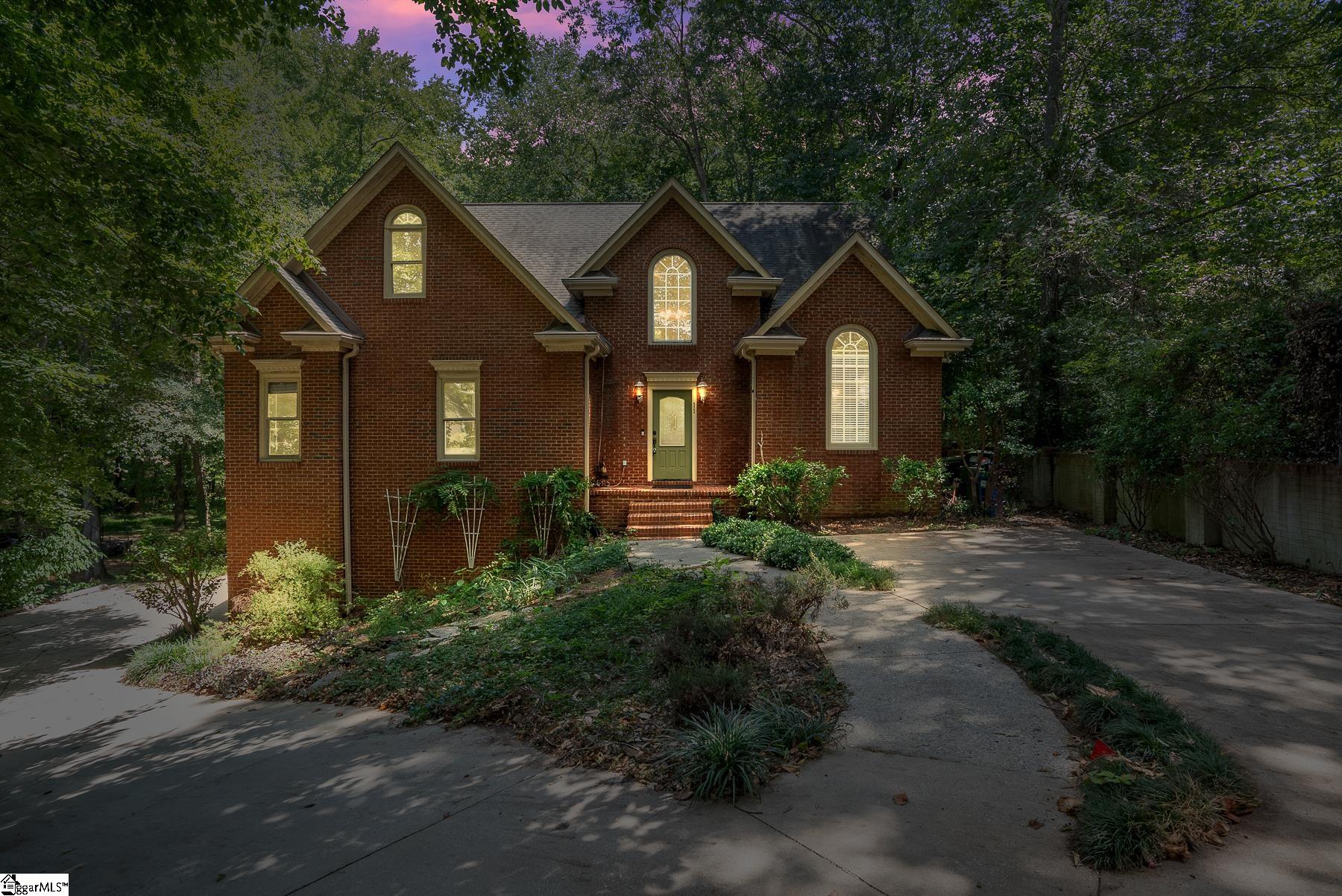 Property image 1 at 11 Vendue Court, Simpsonville, SC 29681