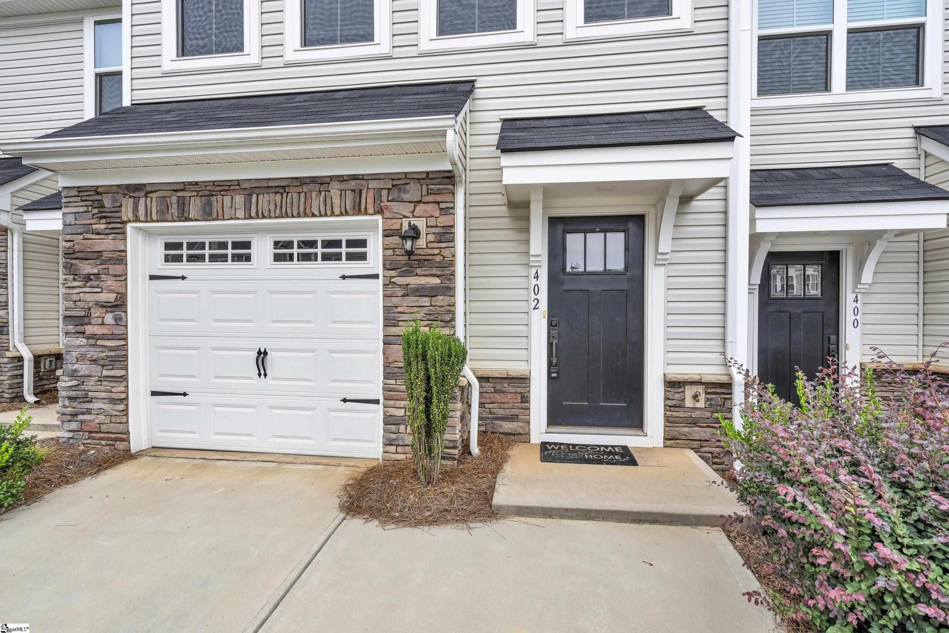 Property image 1 at 402 Huntingdale Place, Simpsonville, SC 29681