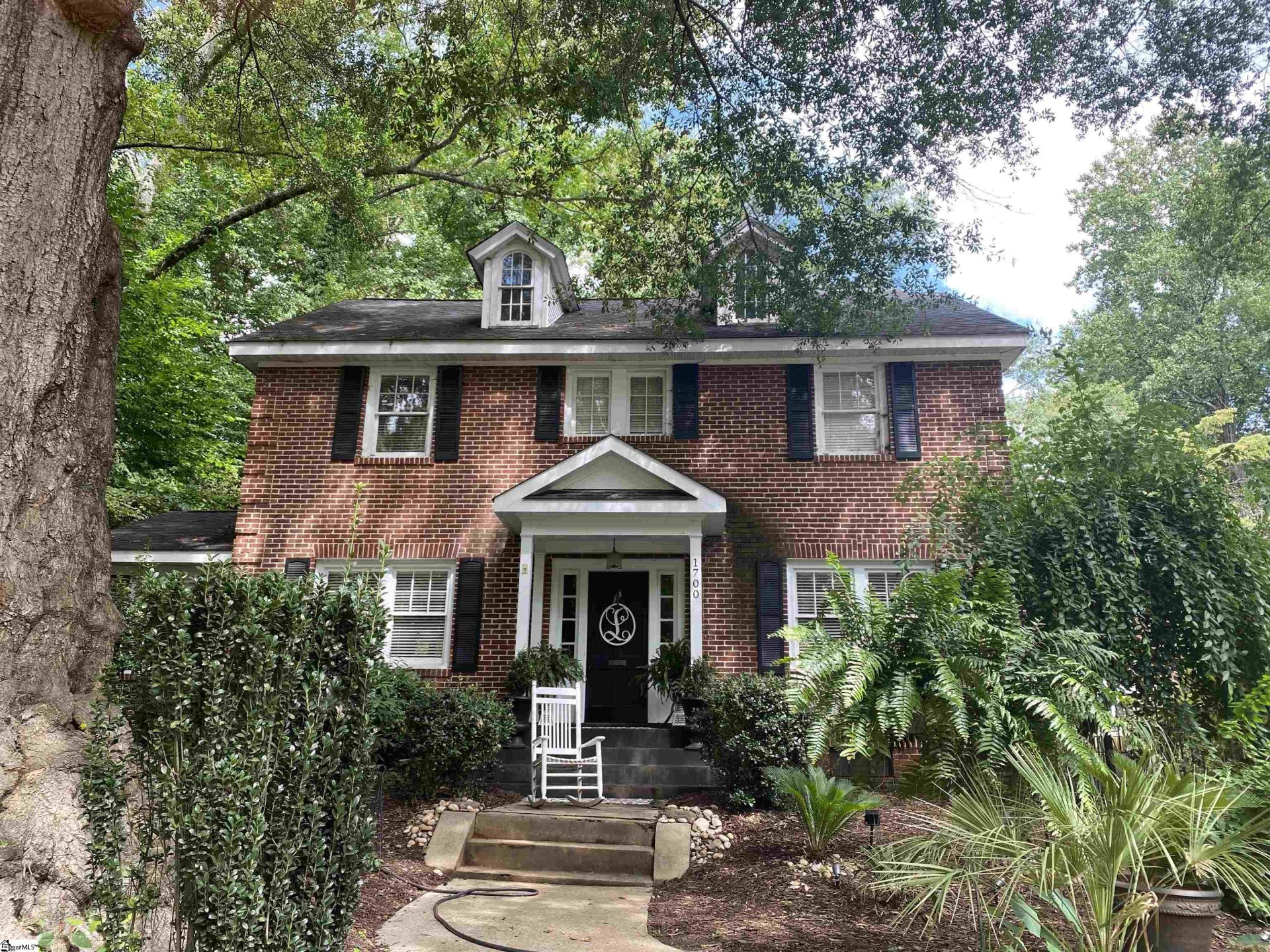 1700 North Main Street