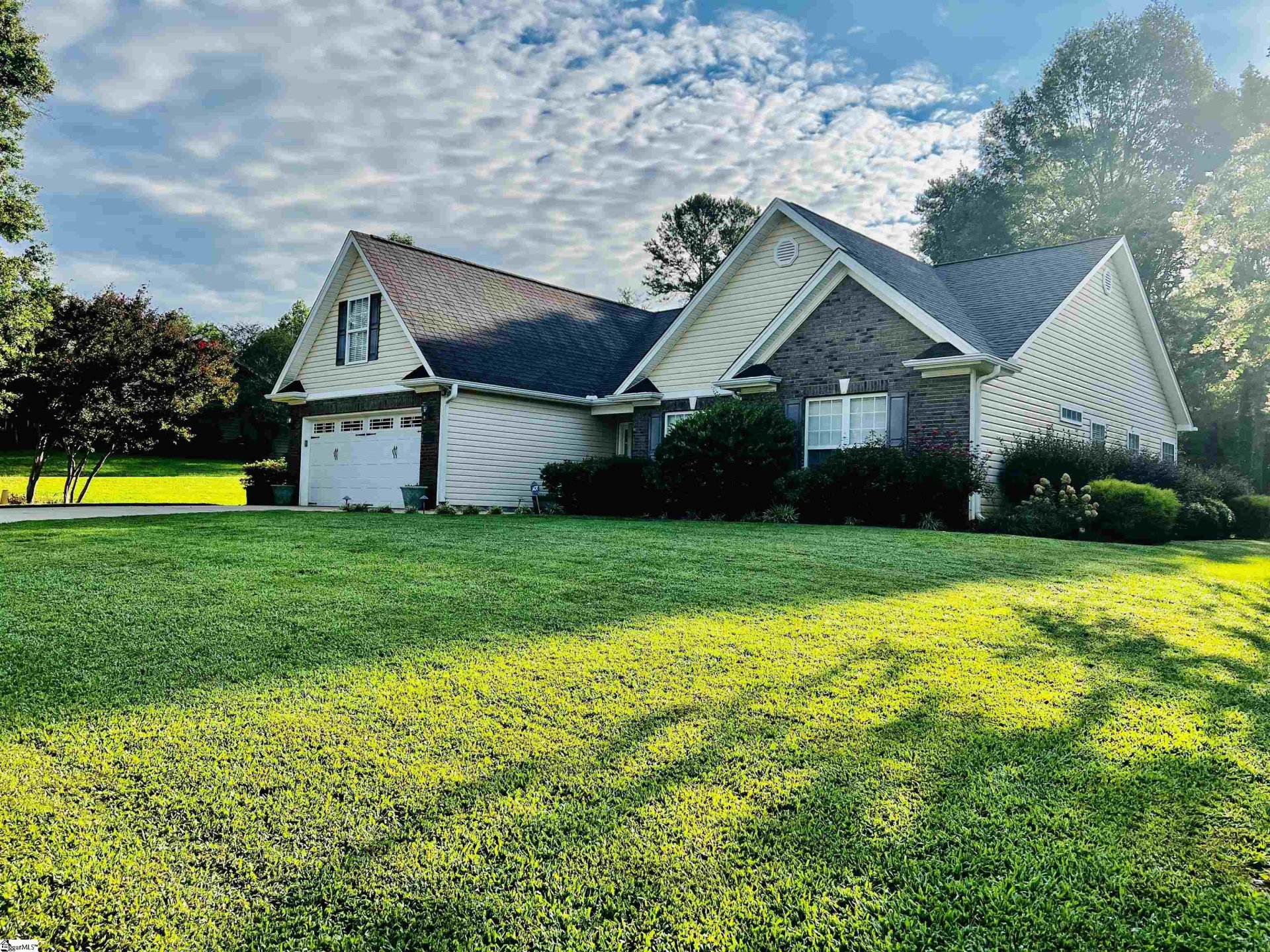 Property image 1 at 735 Grace Valley Road, Inman, SC 29349