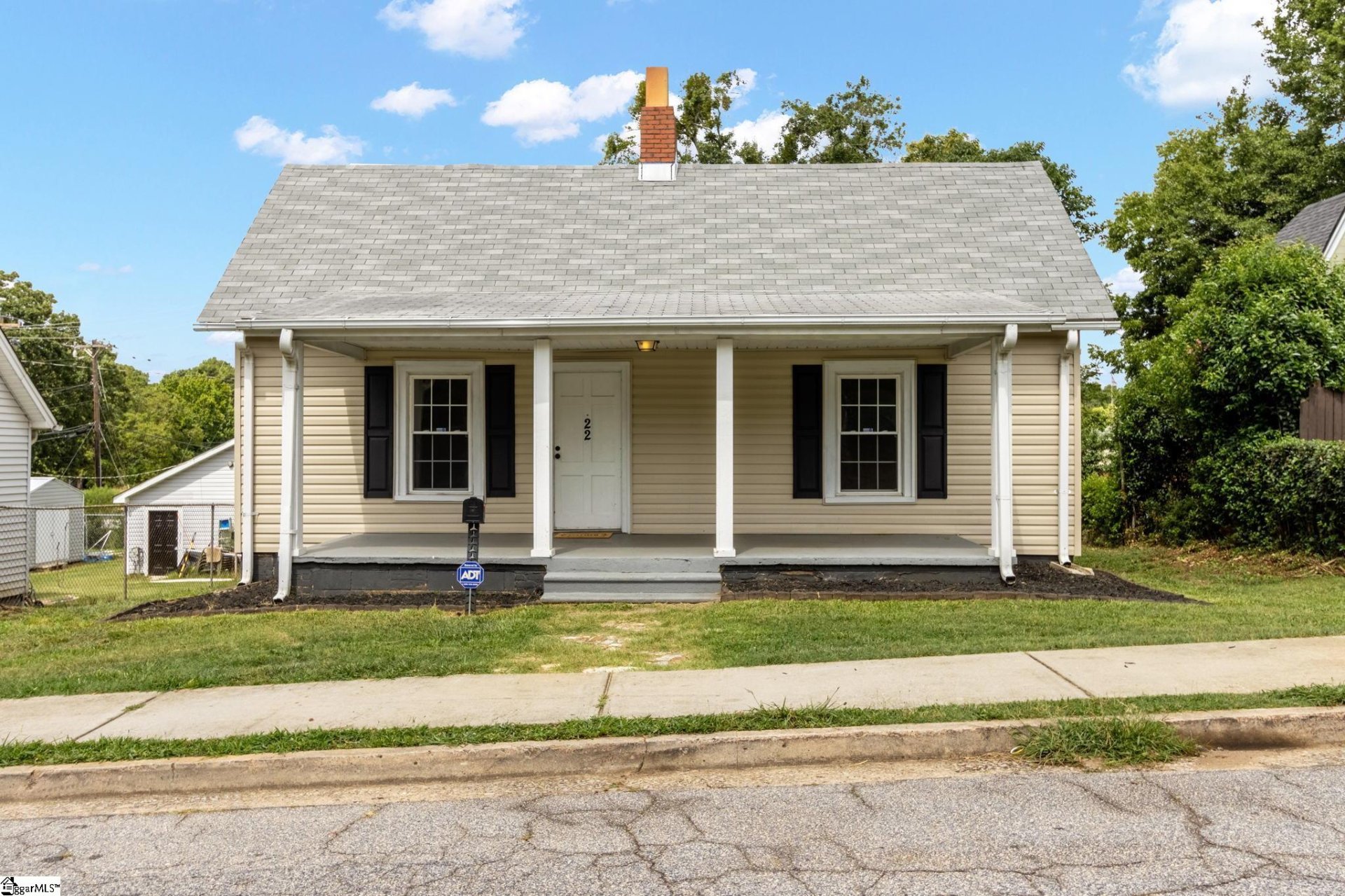 Property image 1 at 22 Taylor Street, Greenville, SC 29605