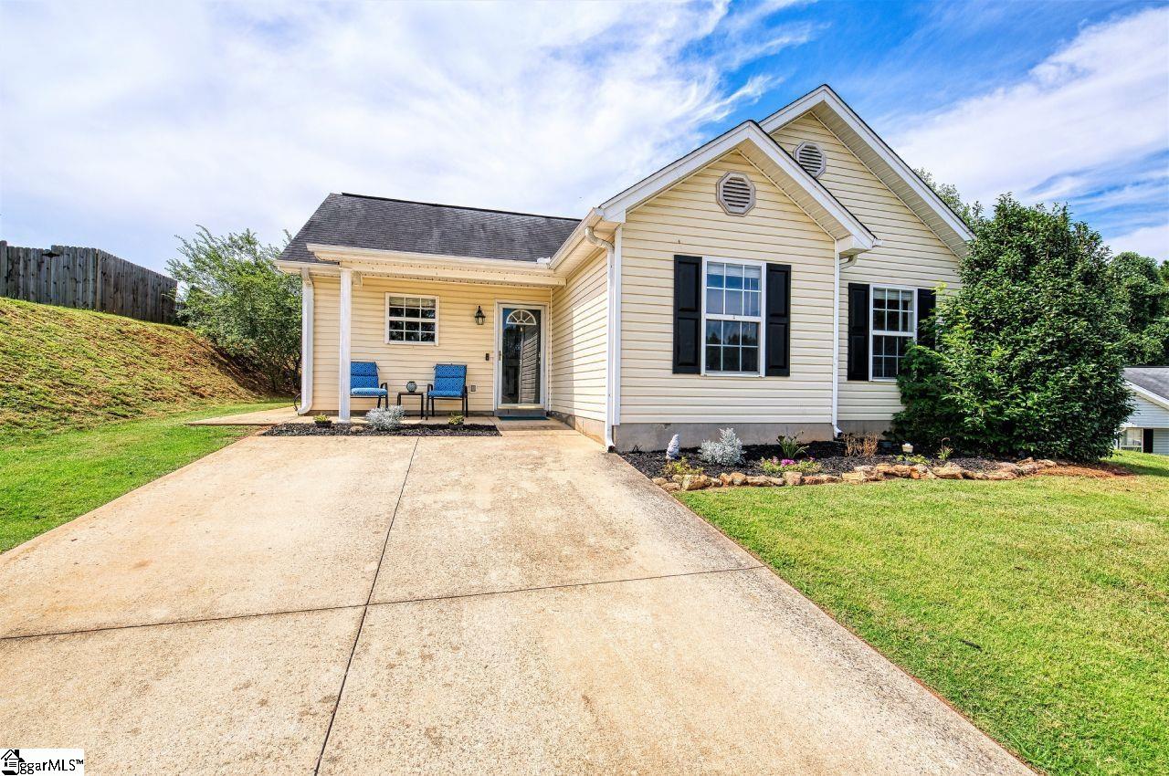 Property image 1 at 3 Kojak Court, Greenville, SC 29605