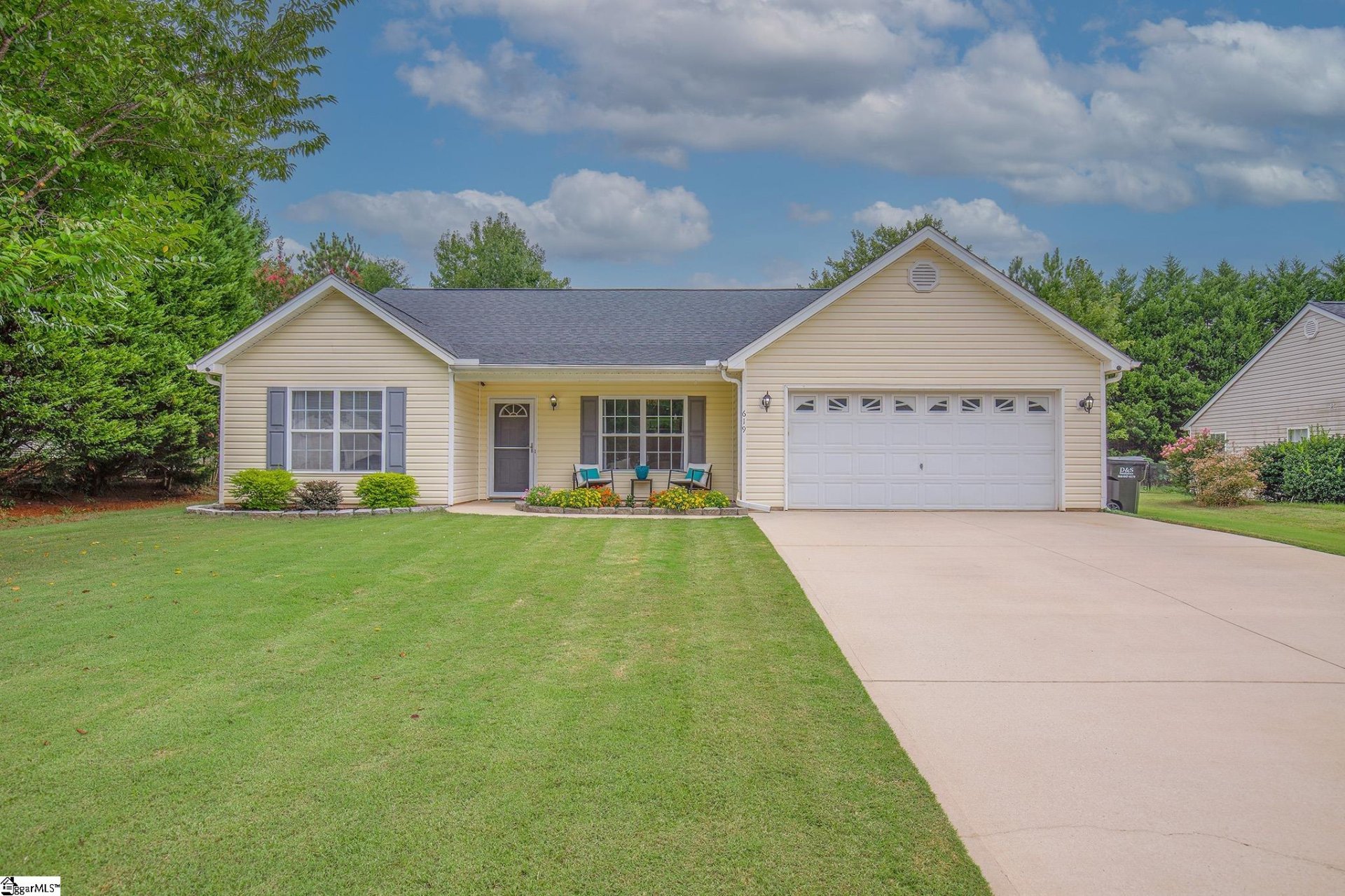 Property image 1 at 619 Hunters Lane, Anderson, SC 29625-2038