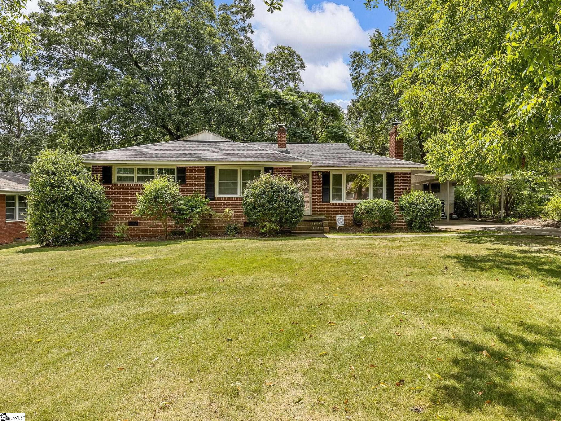 Property image 1 at 153 Continental Drive, Spartanburg, SC 29369
