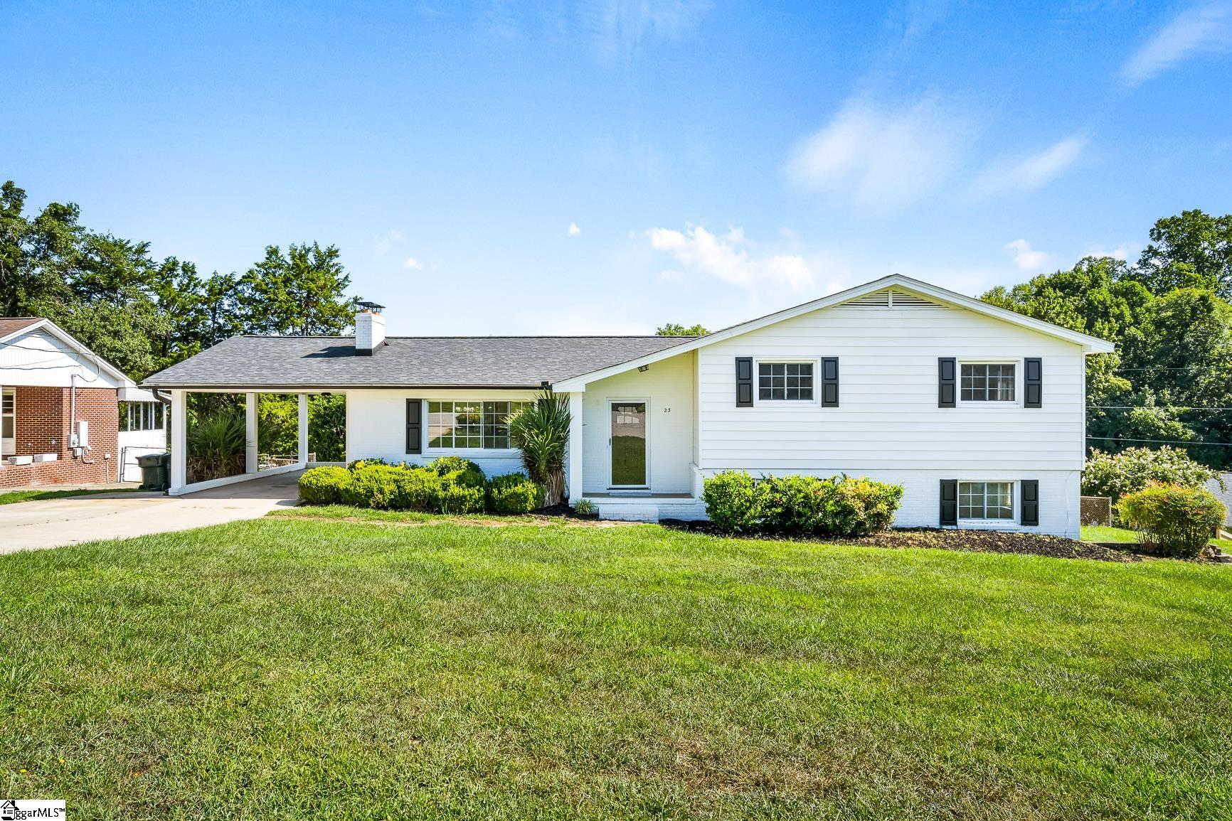 Property image 1 at 23 Northway Drive, Taylors, SC 29687