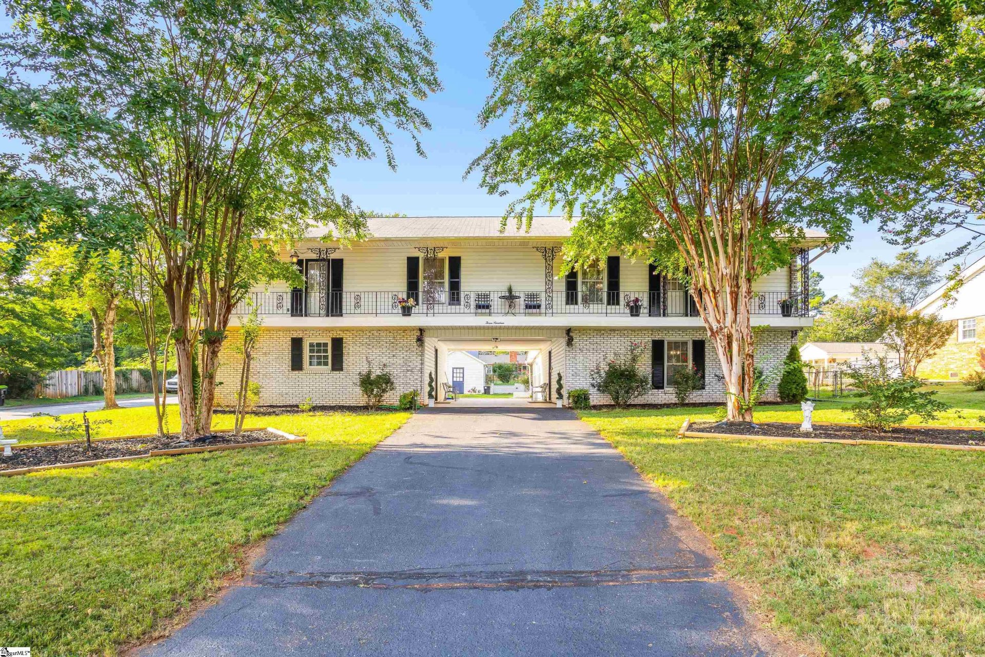 Property image 1 at 319 Shady Drive, Boiling Springs, SC 29316