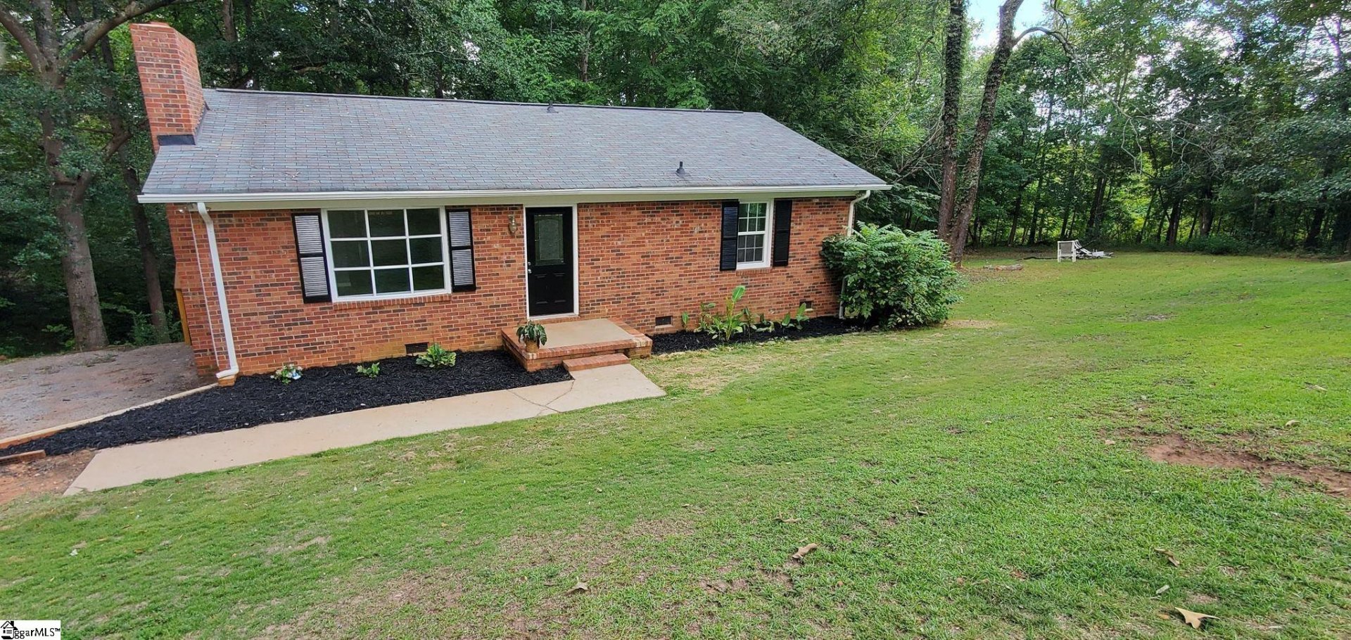 Property image 1 at 22 Springbrook Court, Wellford, SC 29385