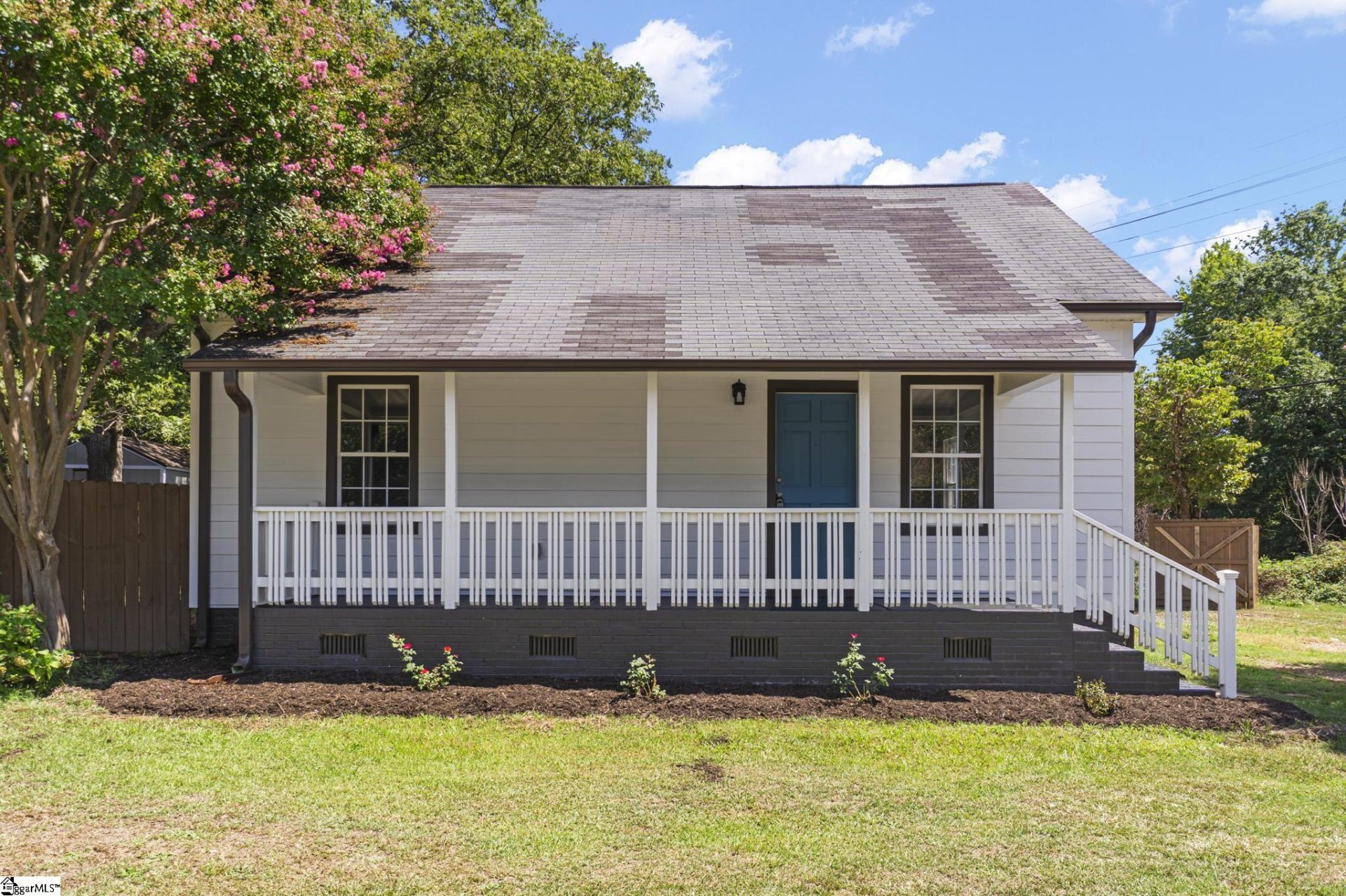 Property image 1 at 19 Haynesworth Street, Greenville, SC 29611