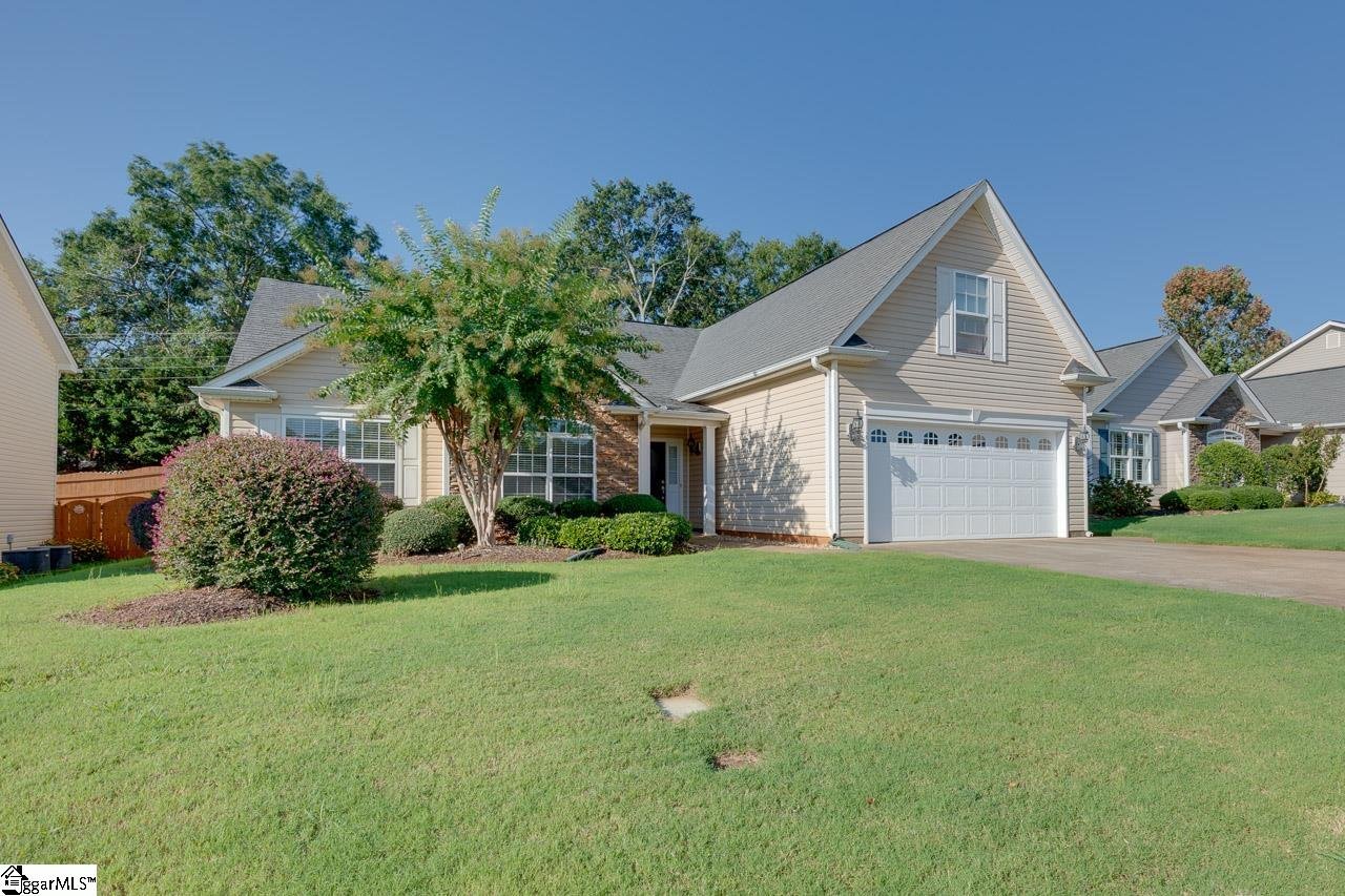 Property image 1 at 200 Silver Run Lane, Greenville, SC 29607