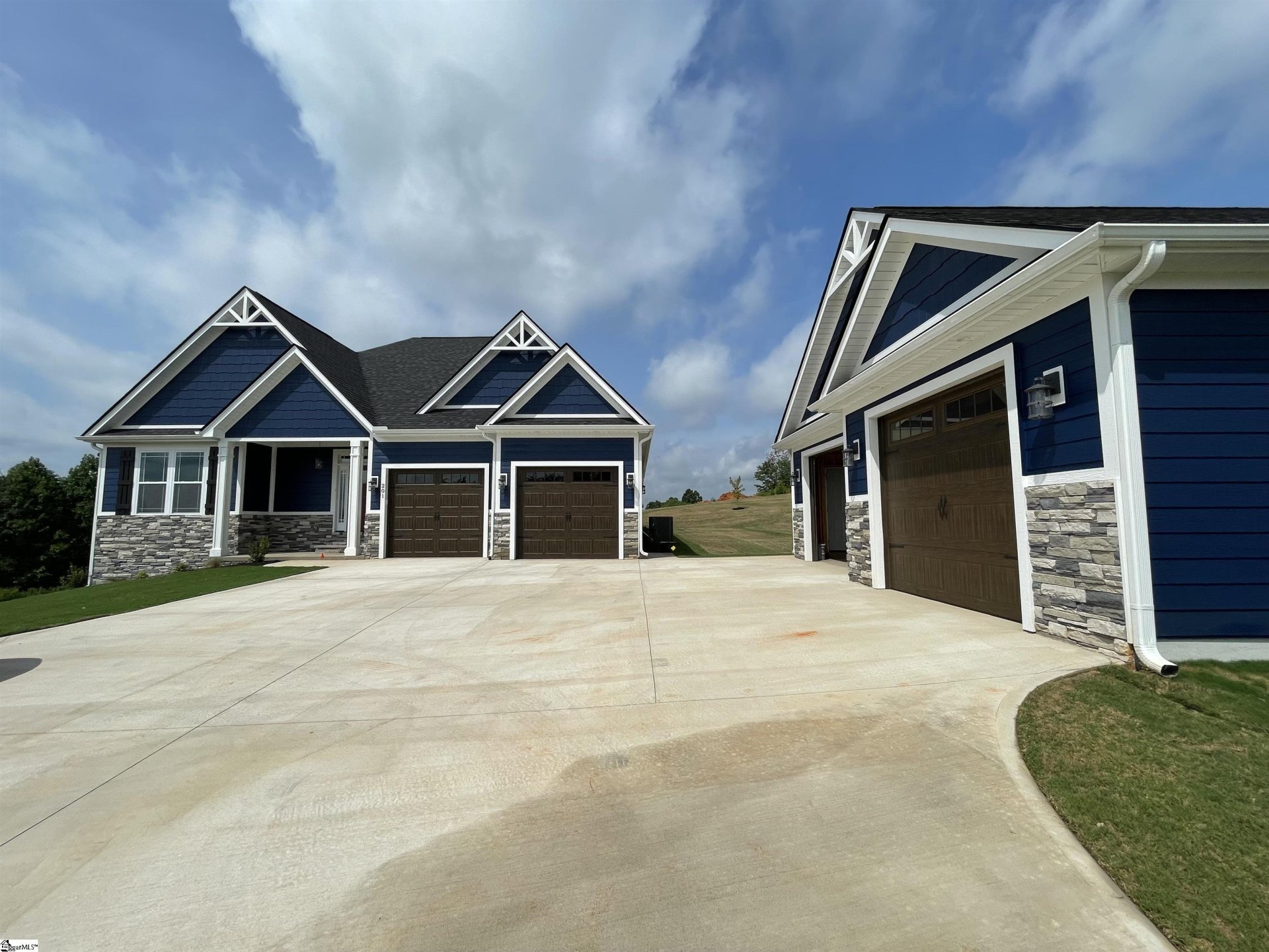 Property image 1 at 201 Eagles Crest Drive, Marietta, SC 29661