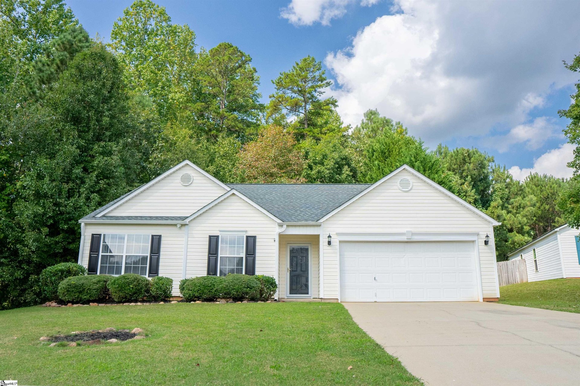 Property image 1 at 545 Kingsman Lane, Easley, SC 29642