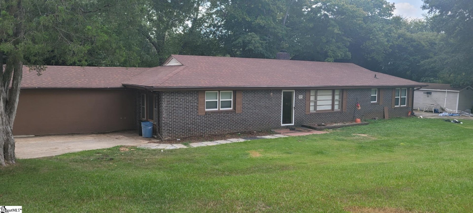 3055 Huntington Drive