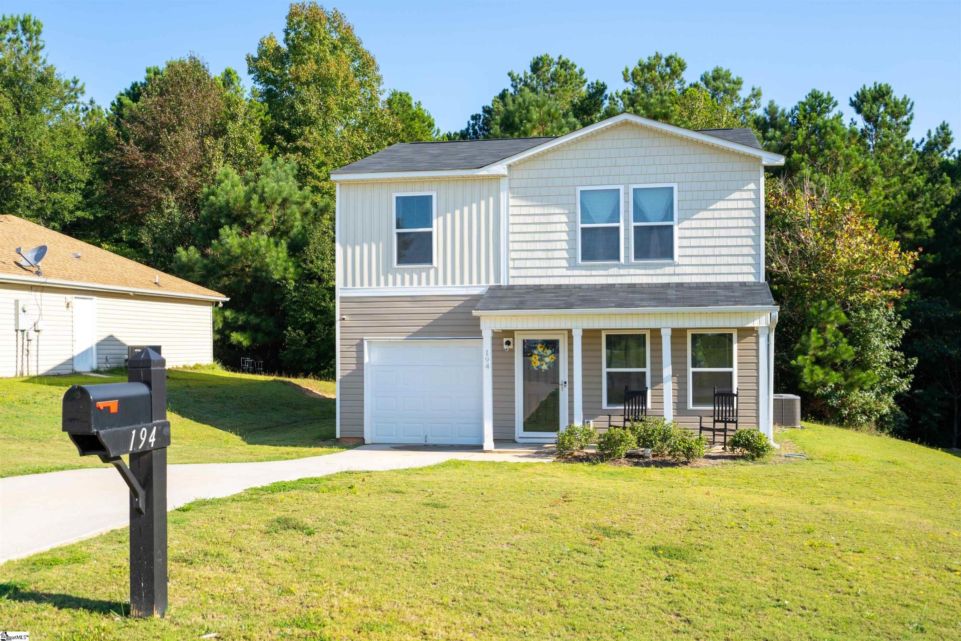 Property image 1 at 194 Queens Circle, Laurens, SC 29630