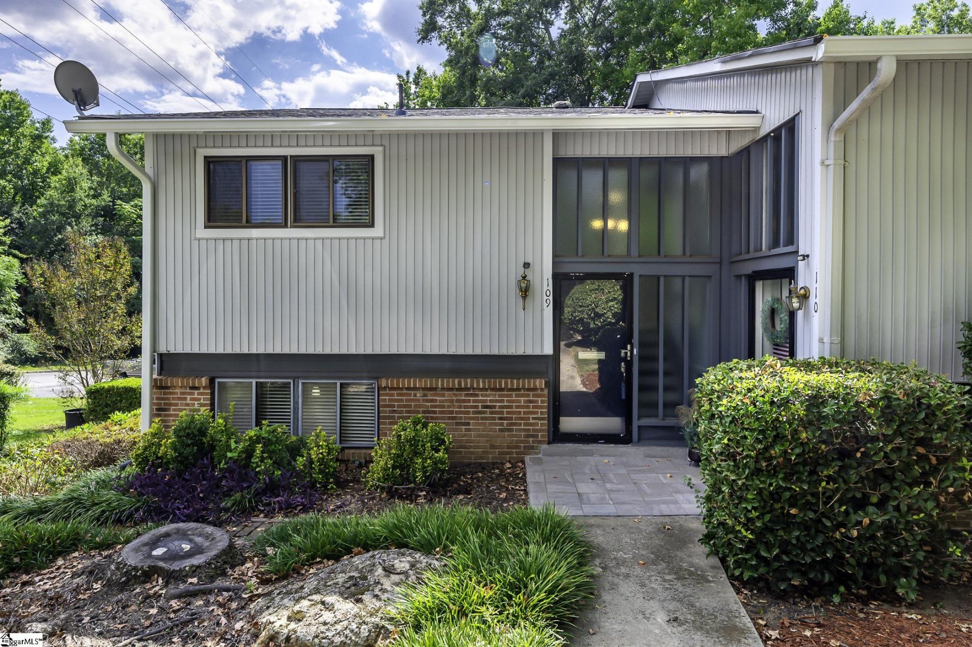 Property image 1 at 109 Briarview Circle, Greenville, SC 29615-2148