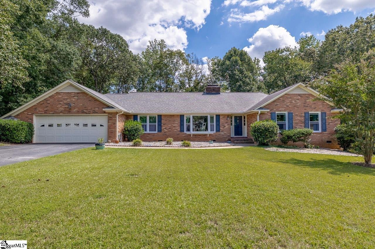 Property image 1 at 625 Pleasant Pointe, Spartanburg, SC 29301