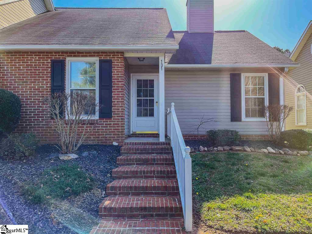 Property image 1 at 131 Daniel Court, Mauldin, SC 29662