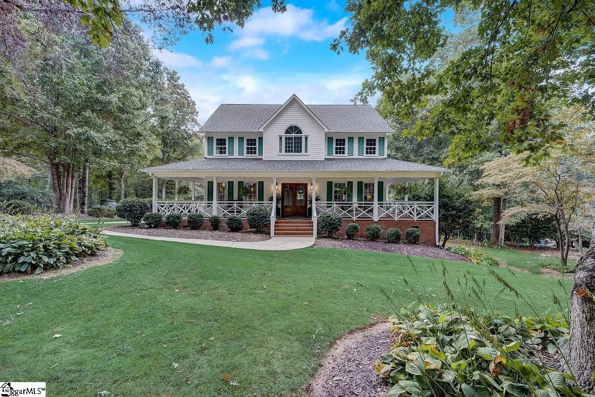 Property image 1 at 405 N Silver Ridge Drive, Greer, SC 29651