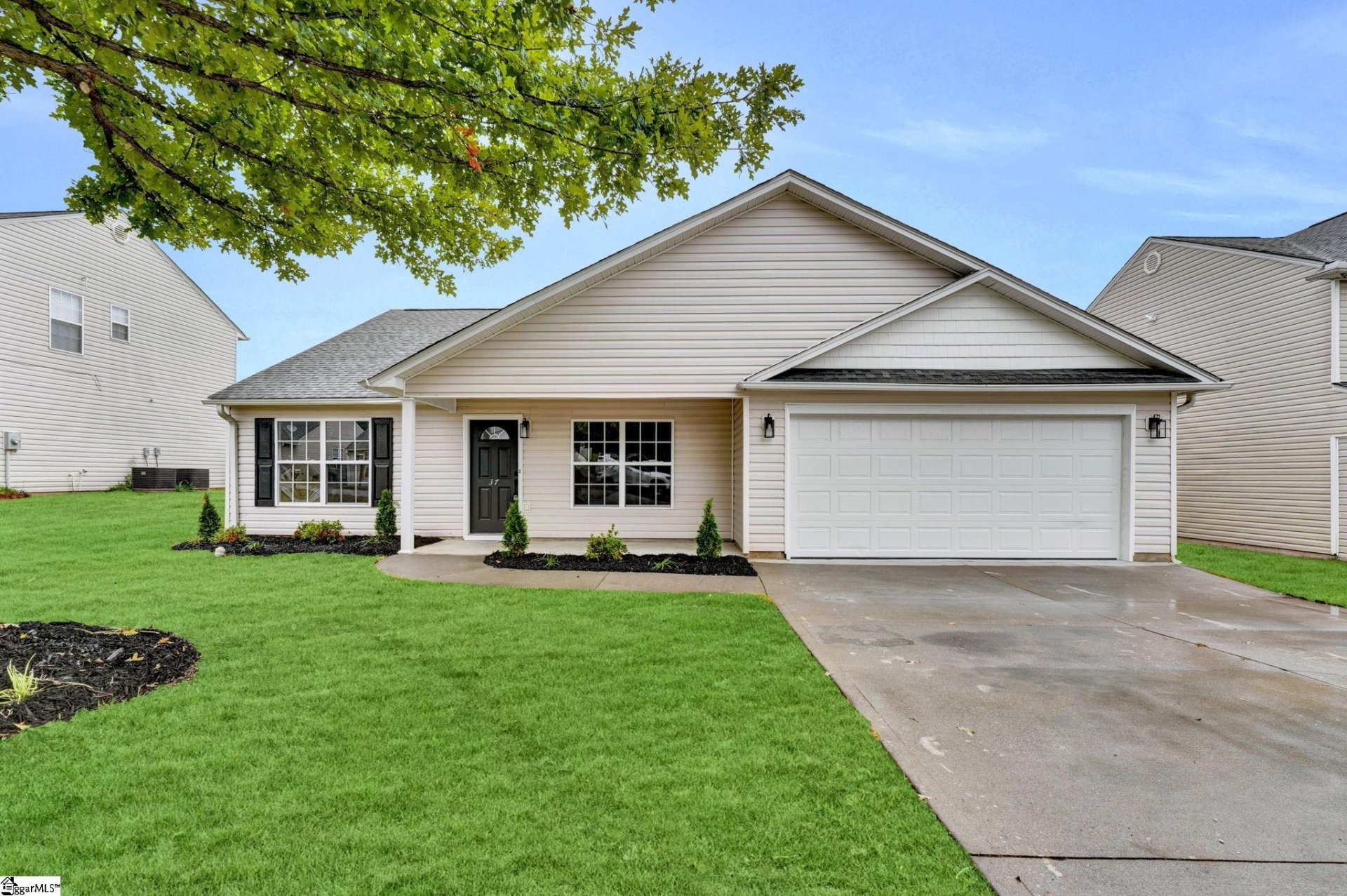 Property image 1 at 37 Brisbane Drive, Fountain Inn, SC 29644