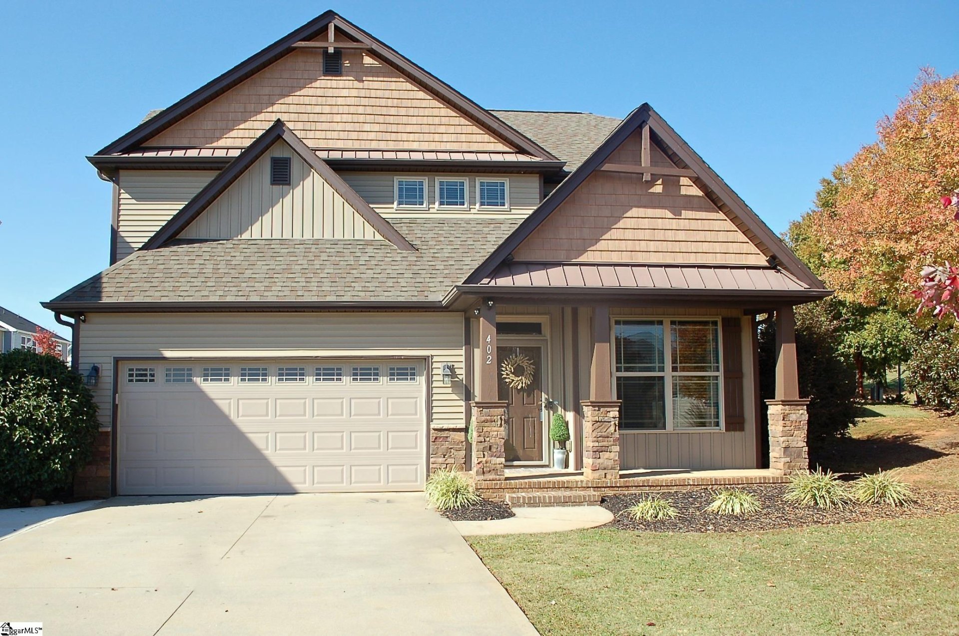 402 Bridgewood Court