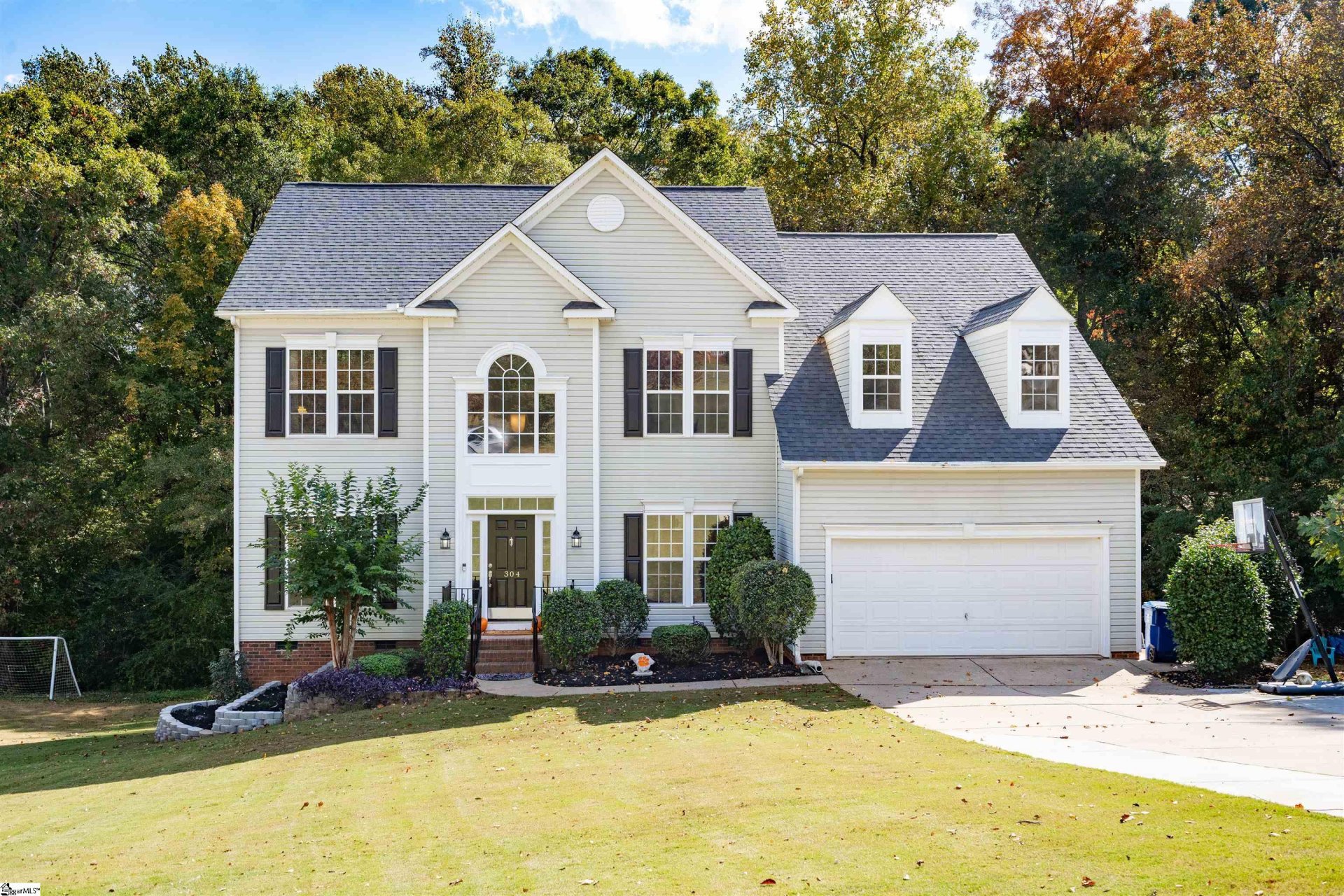 Property image 1 at 304 Cedar Berry Lane, Greenville, SC 29611