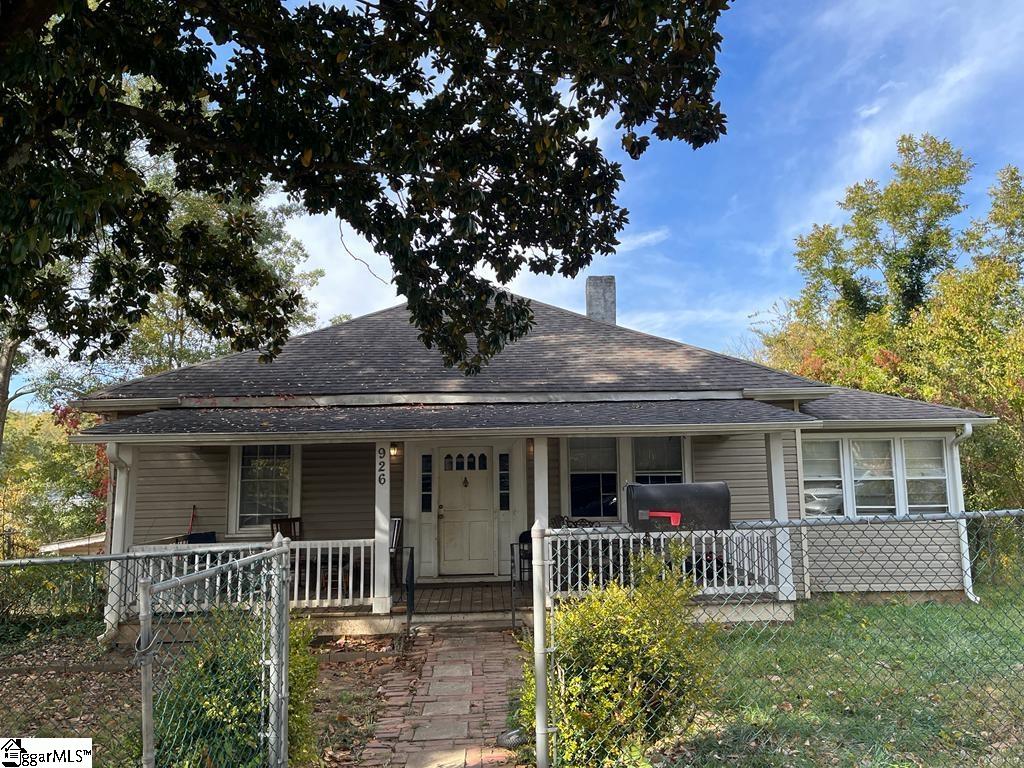 Property image 1 at 926 2nd Avenue, Greenville, SC 29611