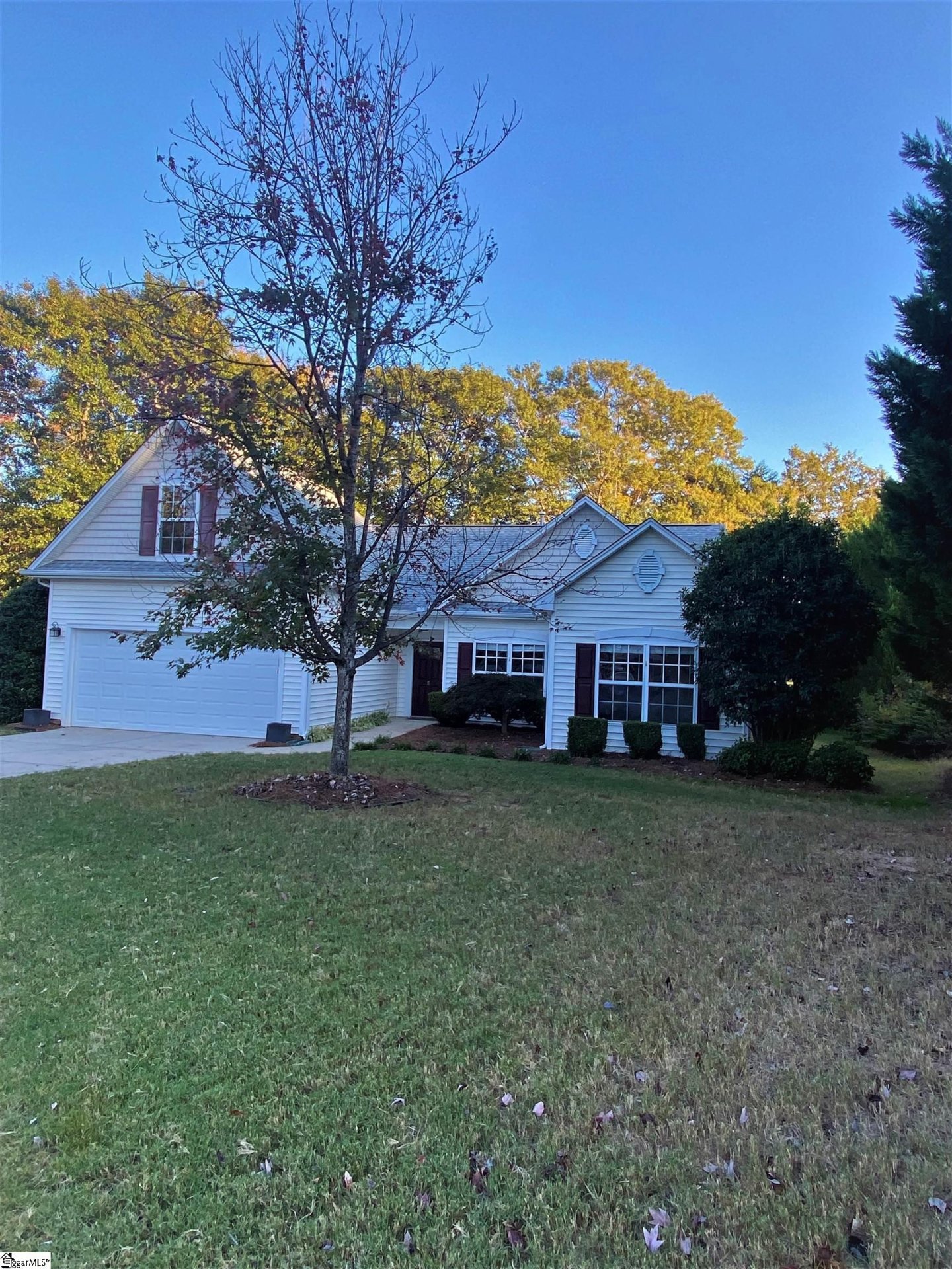 Property image 1 at 8 Clifford Court, Simpsonville, SC 29681