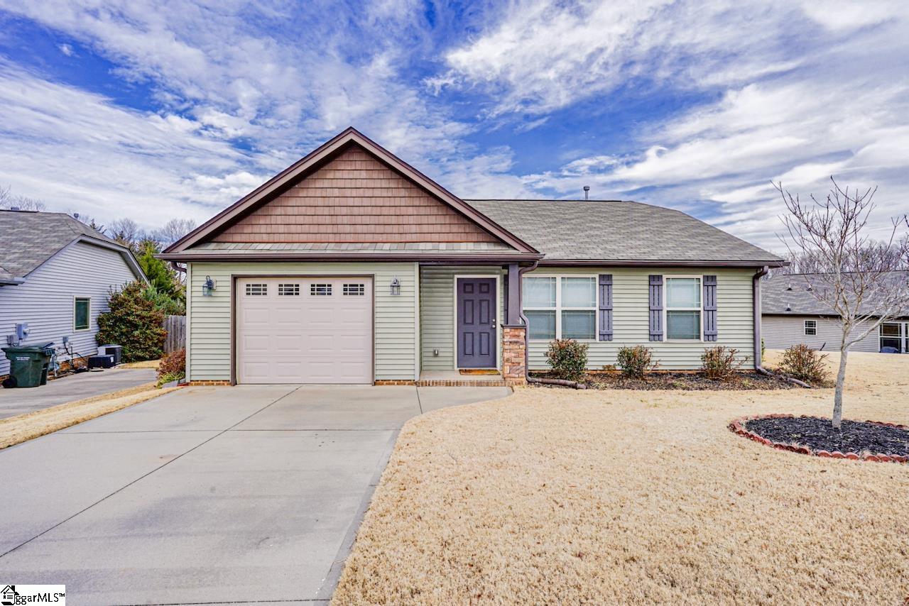 Property image 1 at 6 Botswains Court, Greer, SC 29650