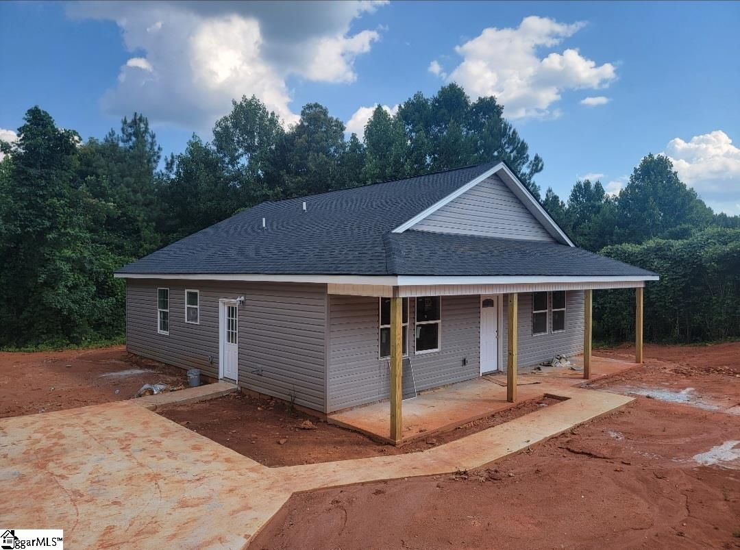 Property image 1 at 106 Golden Springs Lane, Liberty, SC 29657