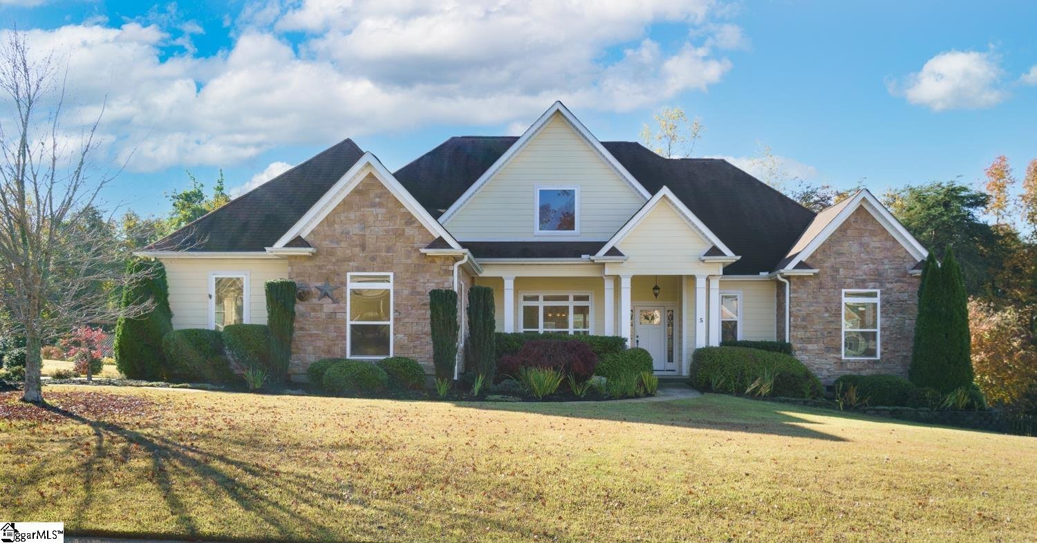 Property image 1 at 5 Setting Sun Lane, Travelers Rest, SC 29690