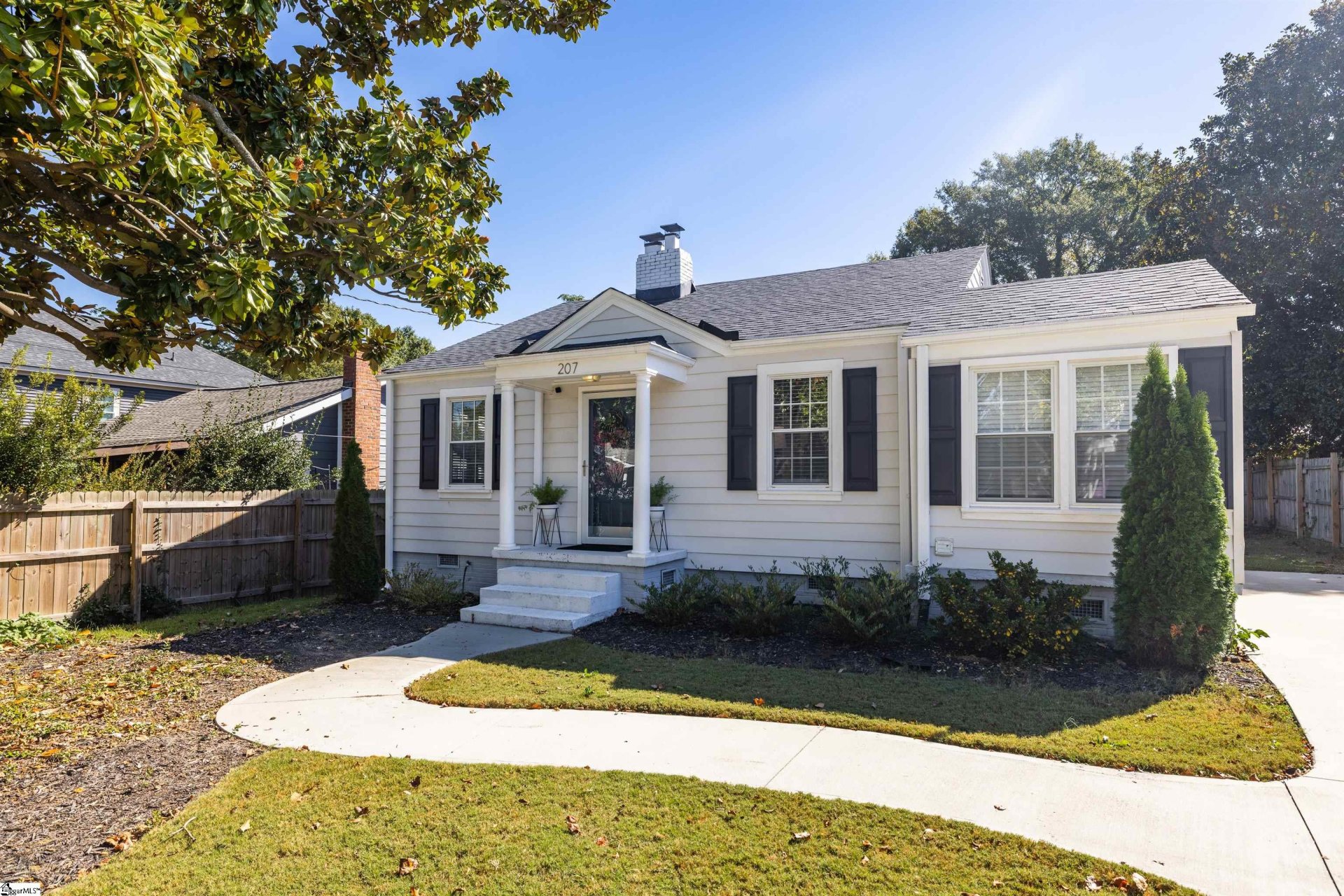 Property image 1 at 207 Bleckley Avenue, Greenville, SC 29607