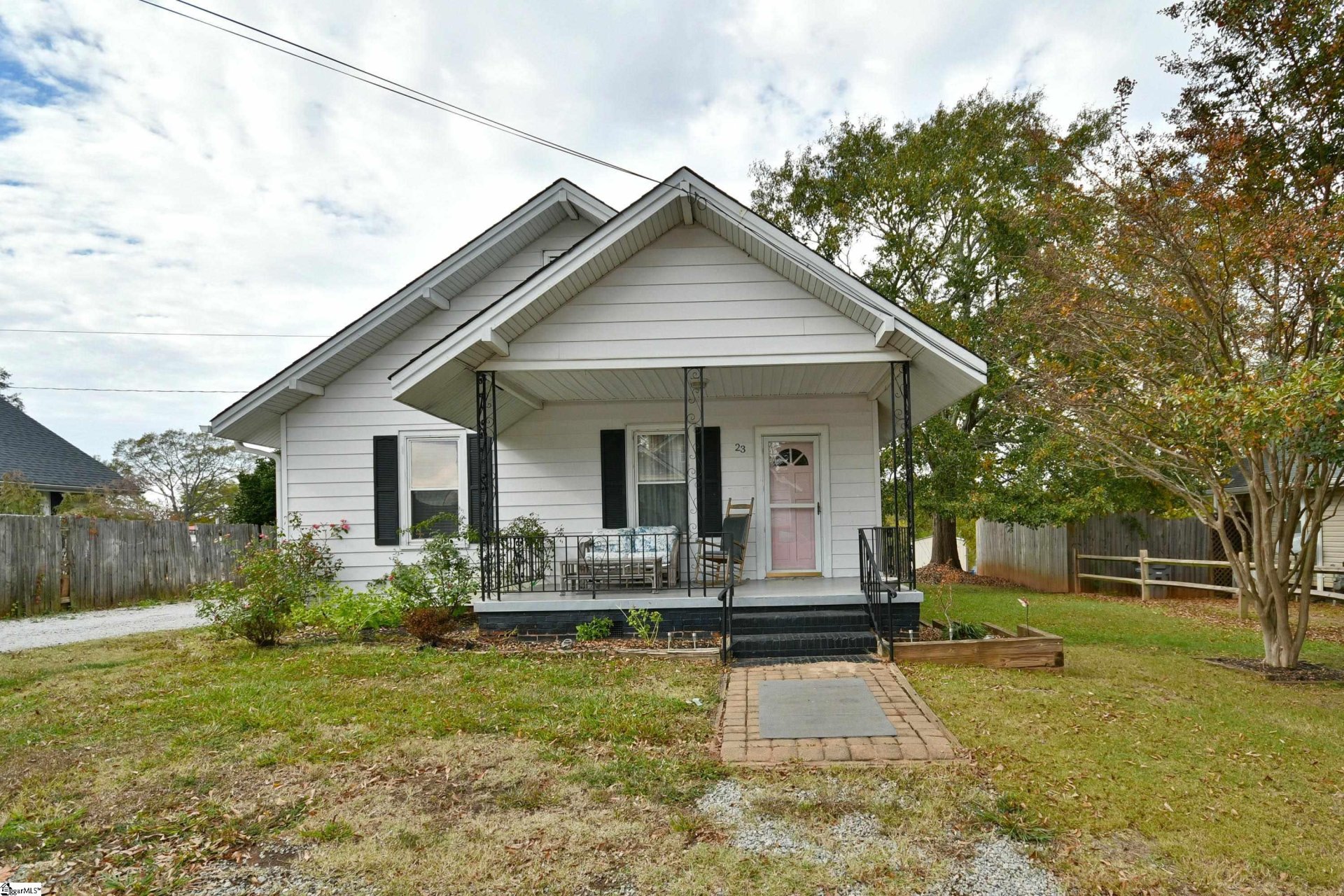 Property image 1 at 23 Iselin Street, Liberty, SC 29657