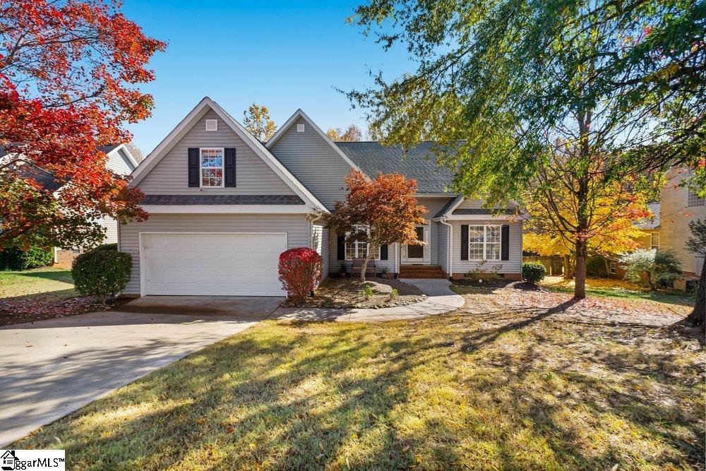 Property image 1 at 6 Chukar Way, Greenville, SC 29617