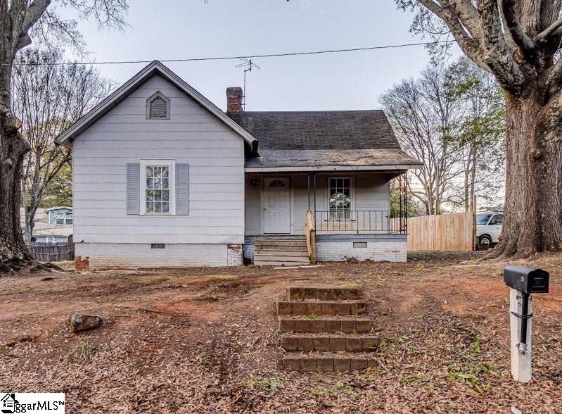 Property image 1 at 20 1st Street, Greenville, SC 29611