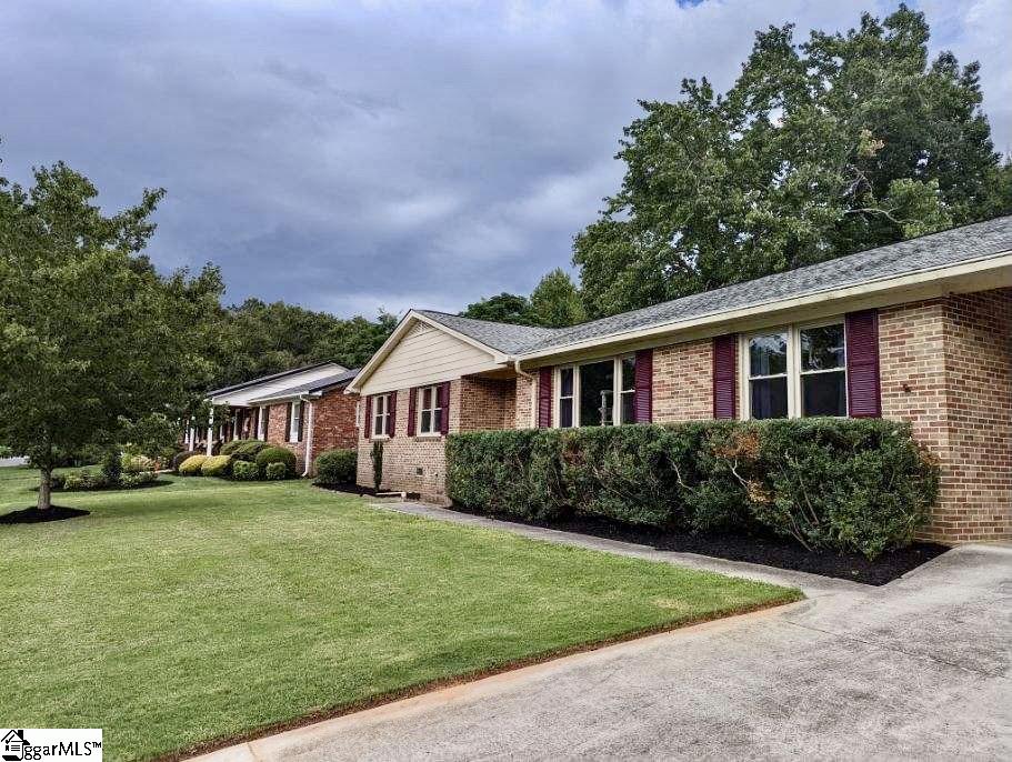 Property image 1 at 101 Kenilworth Court, Greenville, SC 29615