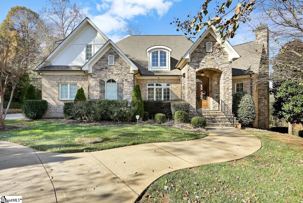 Property image 1 at 2 Gatwick Lane, Simpsonville, SC 29681