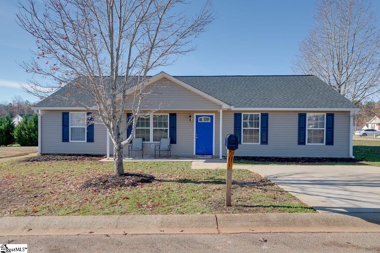 Property image 1 at 100 Bodine Drive, Piedmont, SC 29673