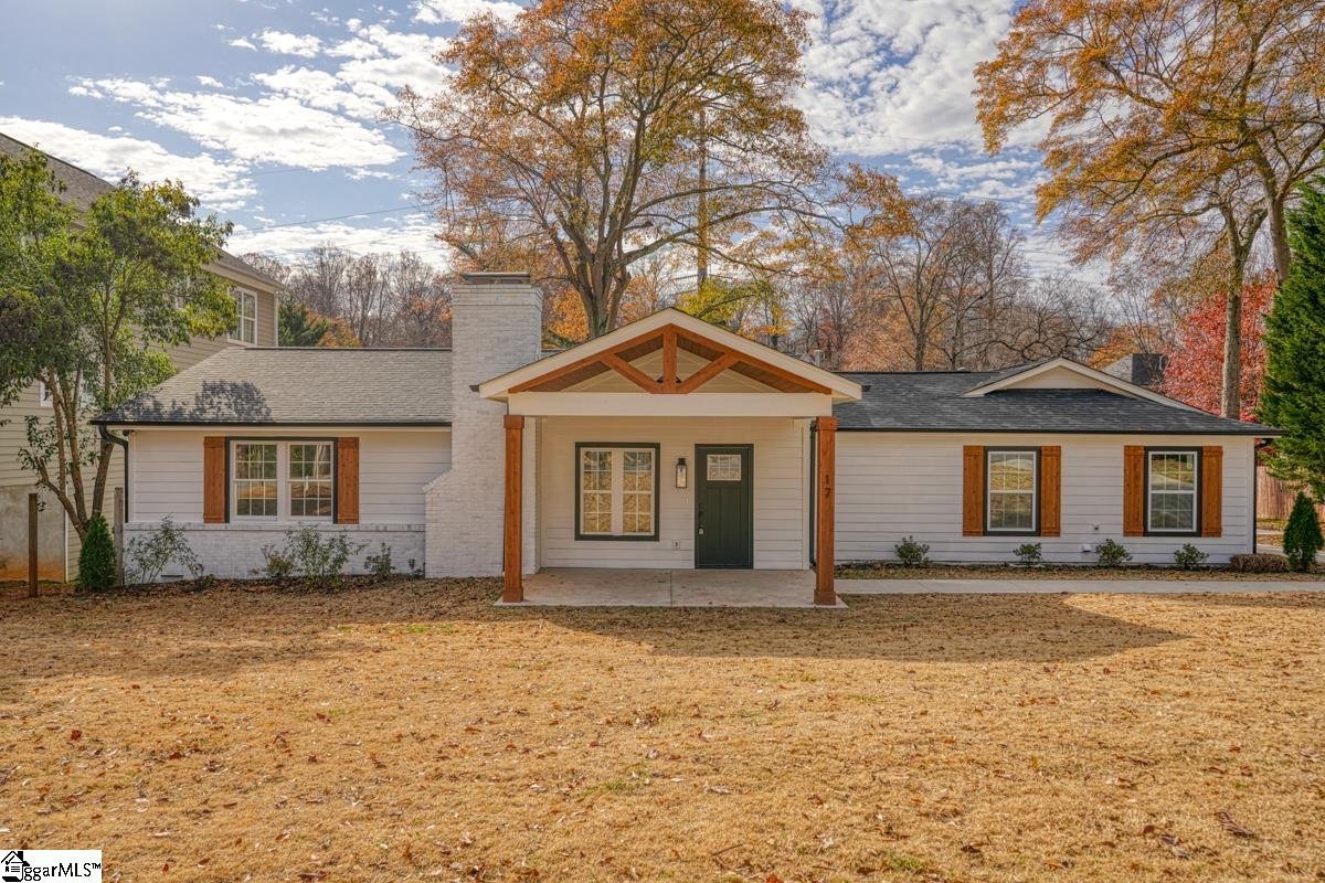 Property image 1 at 17 Waccamaw Circle, Greenville, SC 29605