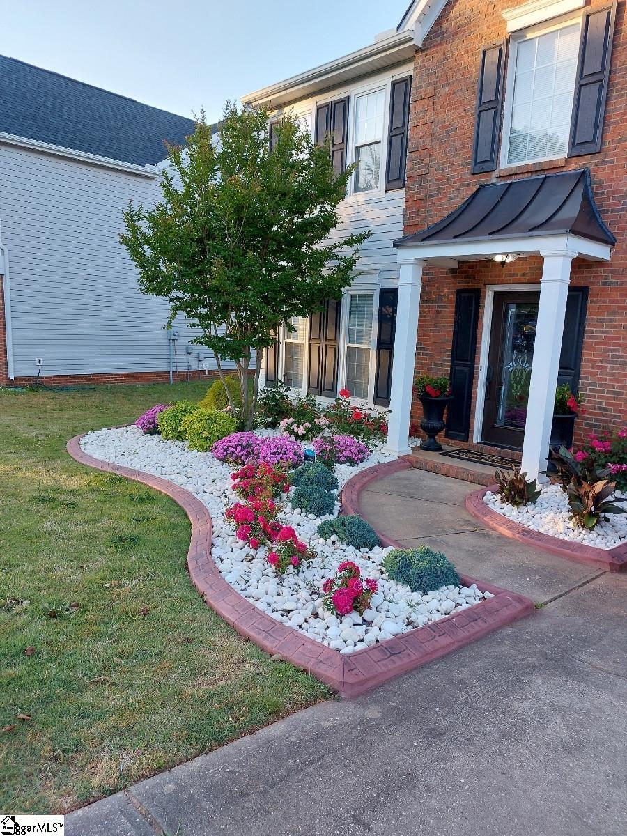 Property image 1 at 606 Fairview Lake Way, Simpsonville, SC 29680