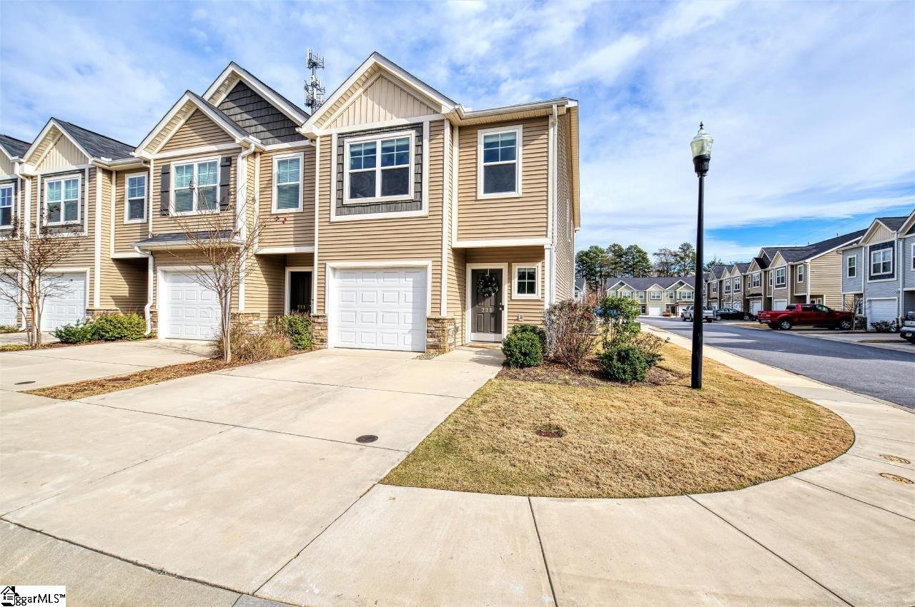 Property image 1 at 223 Button Willow Street, Taylors, SC 29687