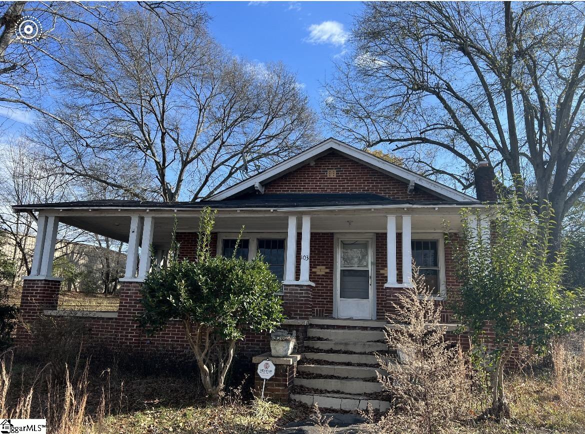 Property image 1 at 103 Park Street, Easley, SC 29640