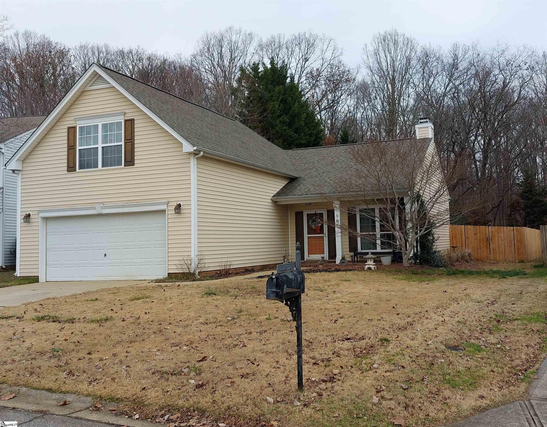 Property image 1 at 6 Summerlin Place, Simpsonville, SC 29680