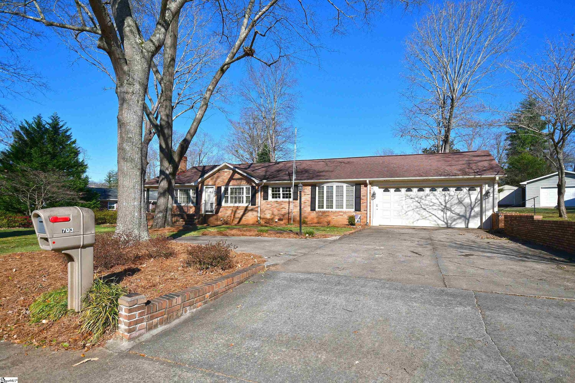 Property image 1 at 703 S B Street, Easley, SC 29640