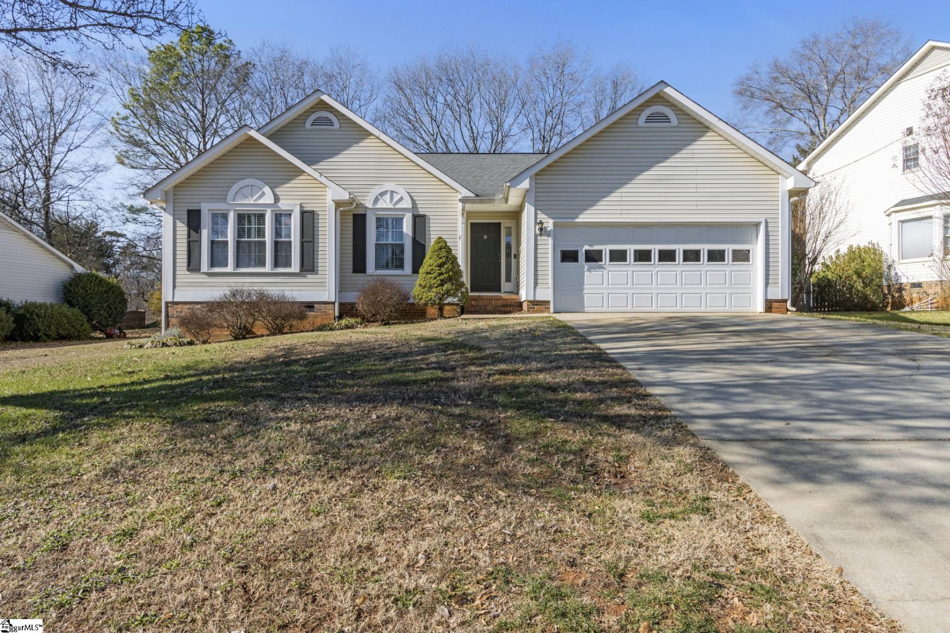 Property image 1 at 8 Hyde Park Lane, Mauldin, SC 29662