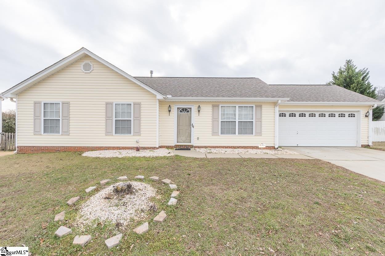 Property image 1 at 206 Juniper Leaf Way, Greer, SC 29651