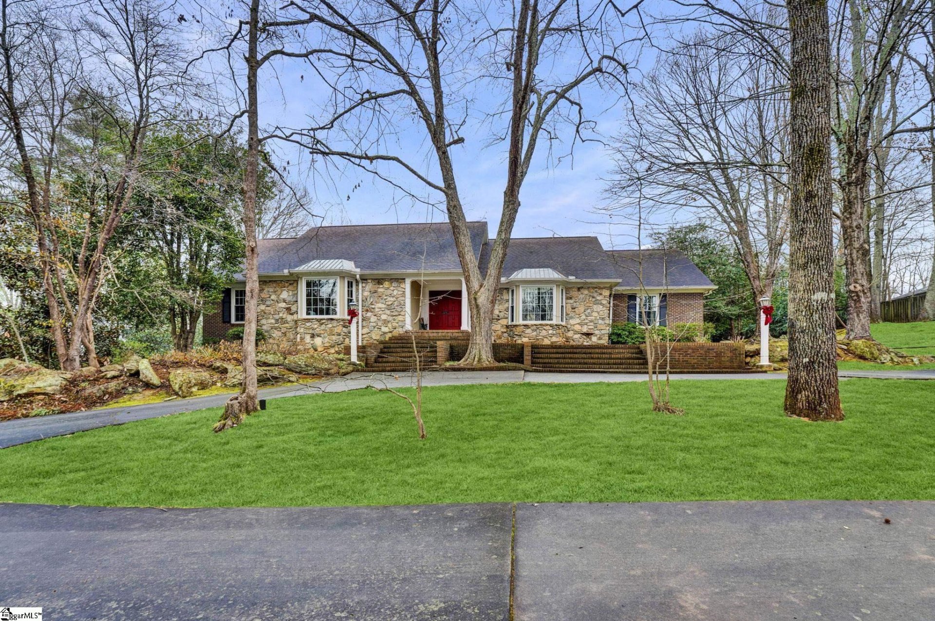 Property image 1 at 102 Graystone Road, Greenville, SC 29615