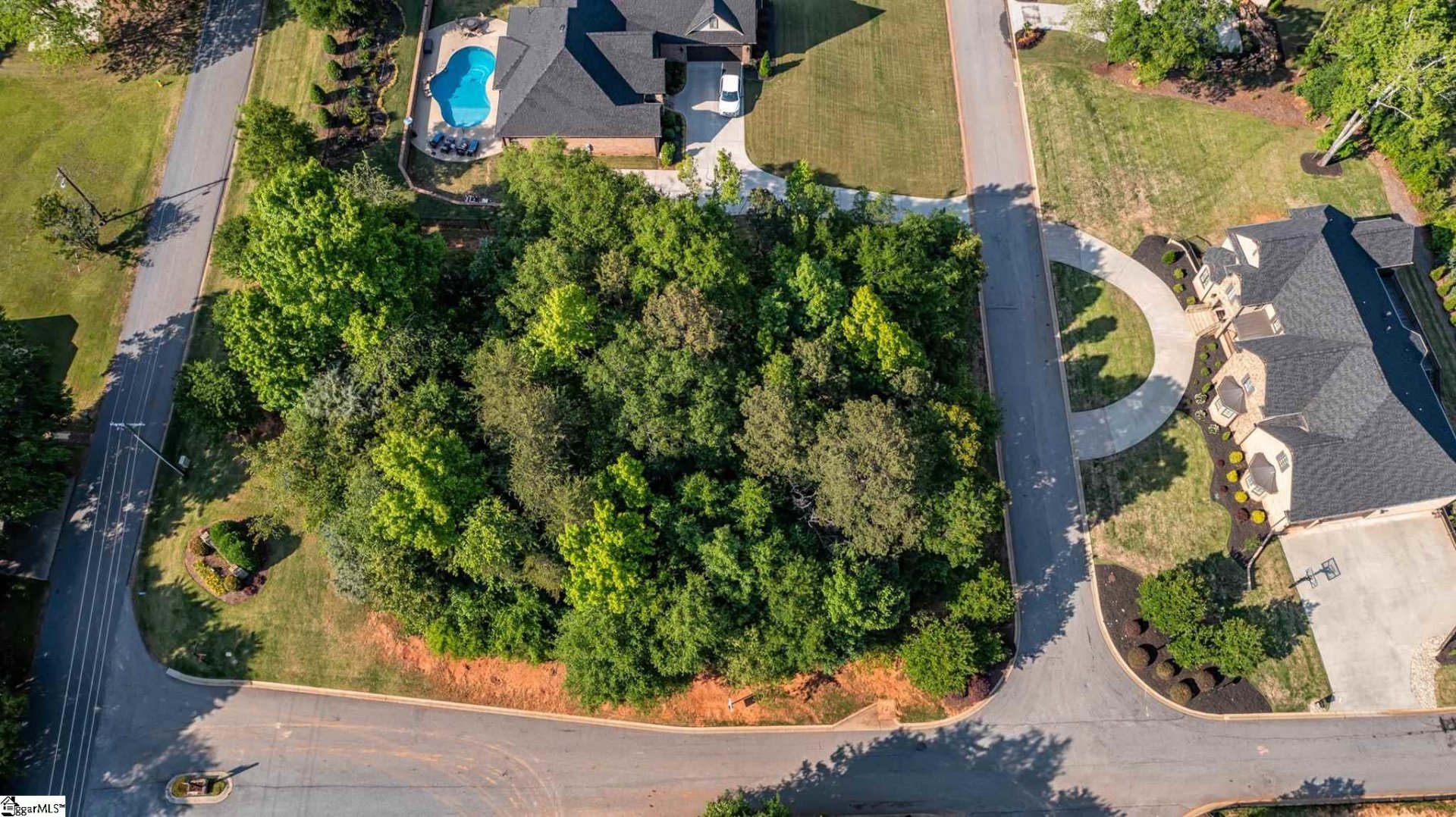 Property image 1 at 301 Red Spruce Lane, Greer, SC 29651