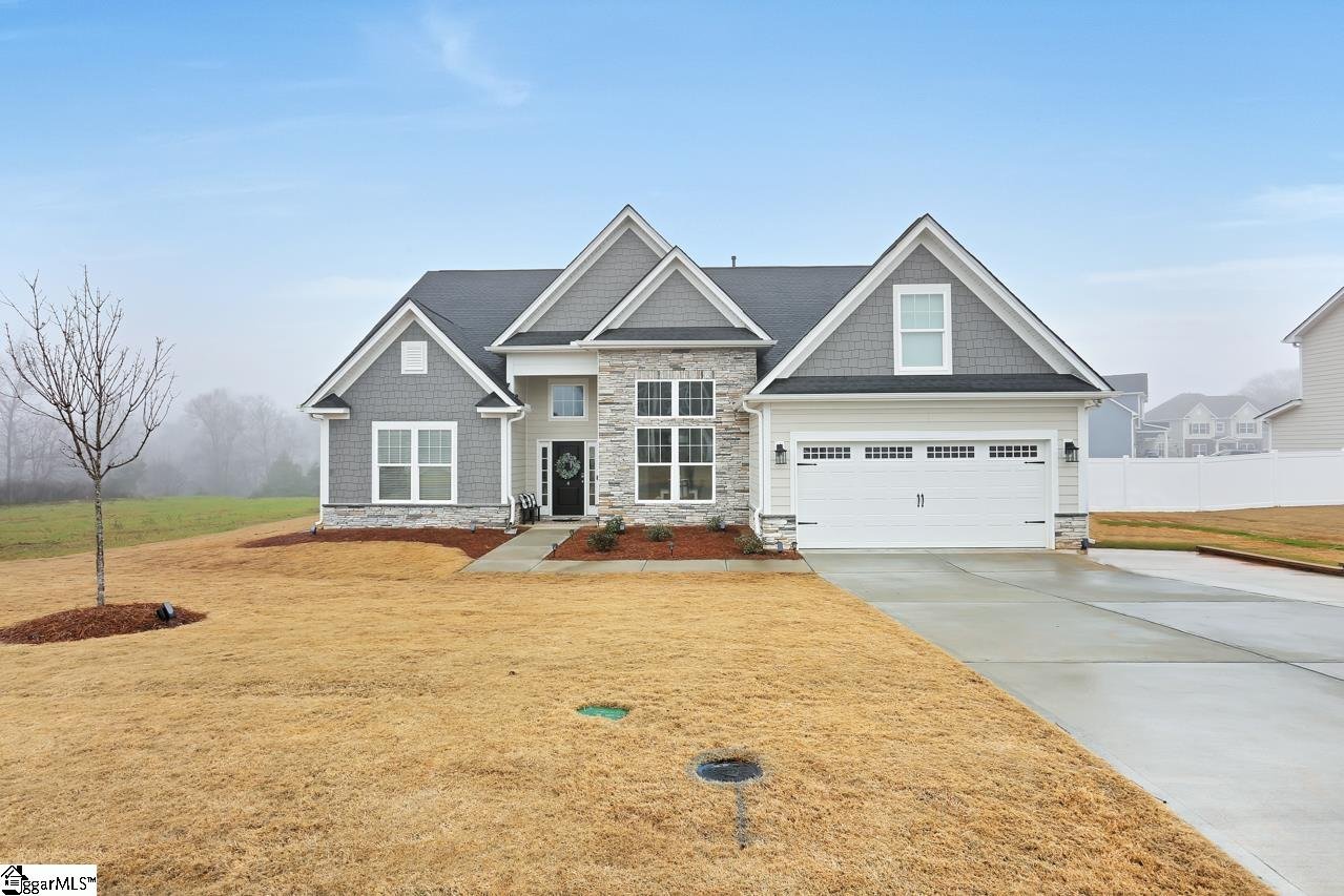 Property image 1 at 4 Stony Run Lane, Simpsonville, SC 29681